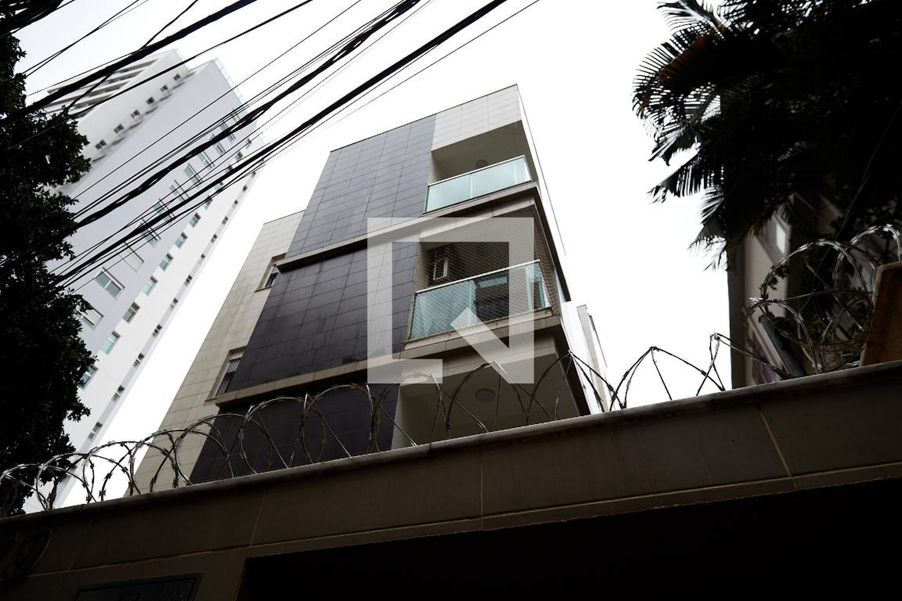 Fachada Condomínio em Rua Campanha, 179