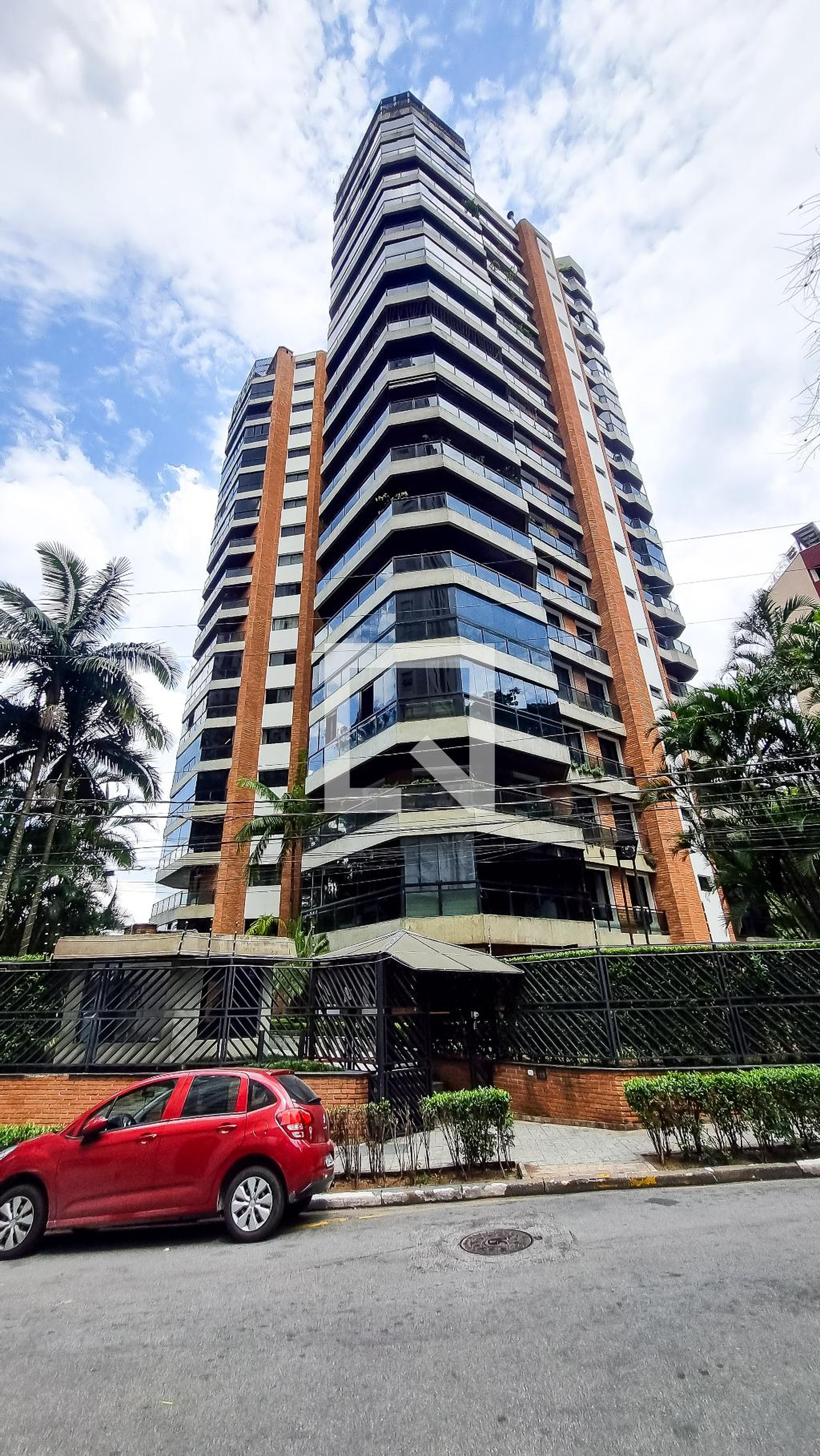 Fachada Condomínio Forest Hills