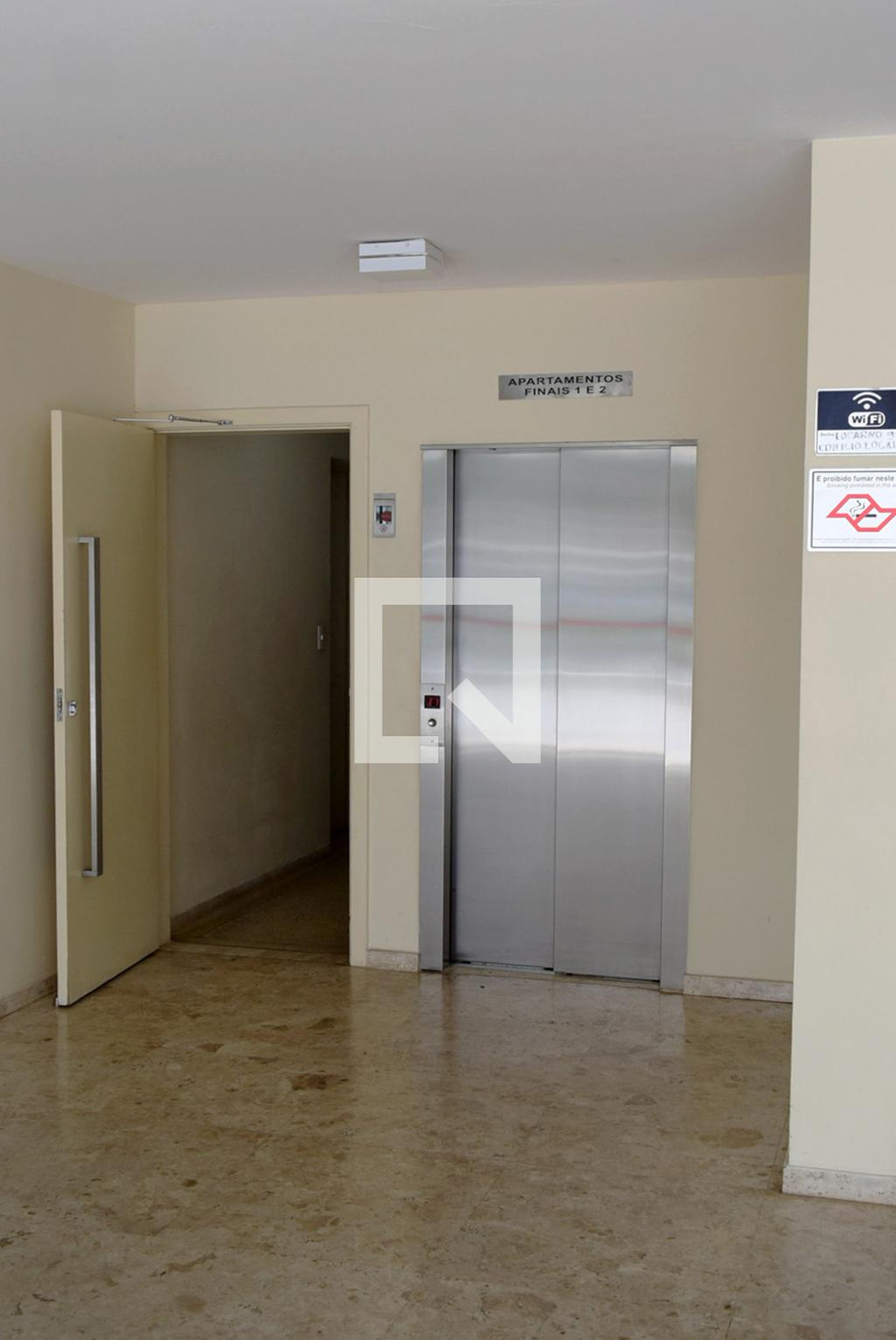 Hall de entrada - Edifício Locarno