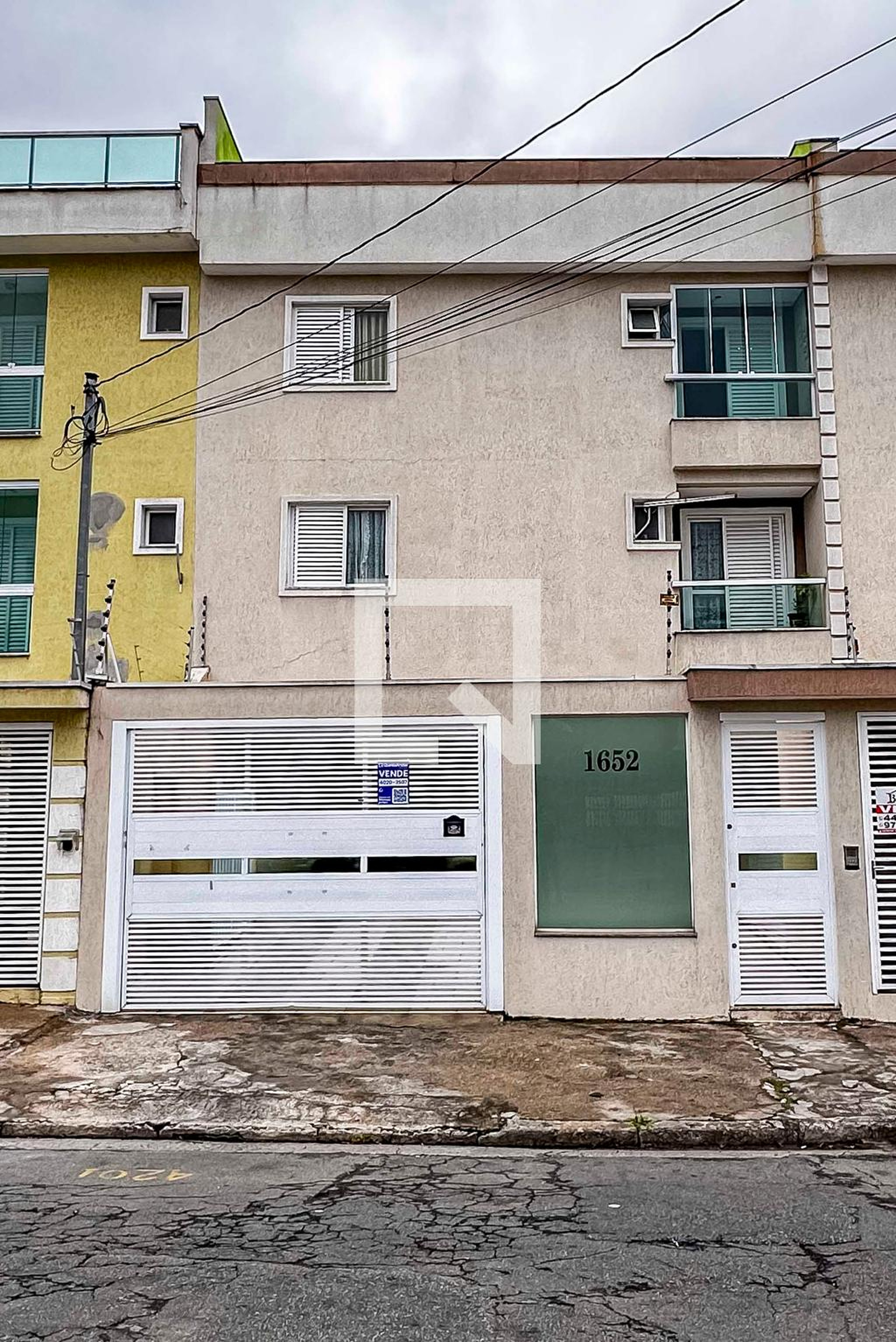 Fachada Condomínio em Rua Coronel Seabra, 1652
