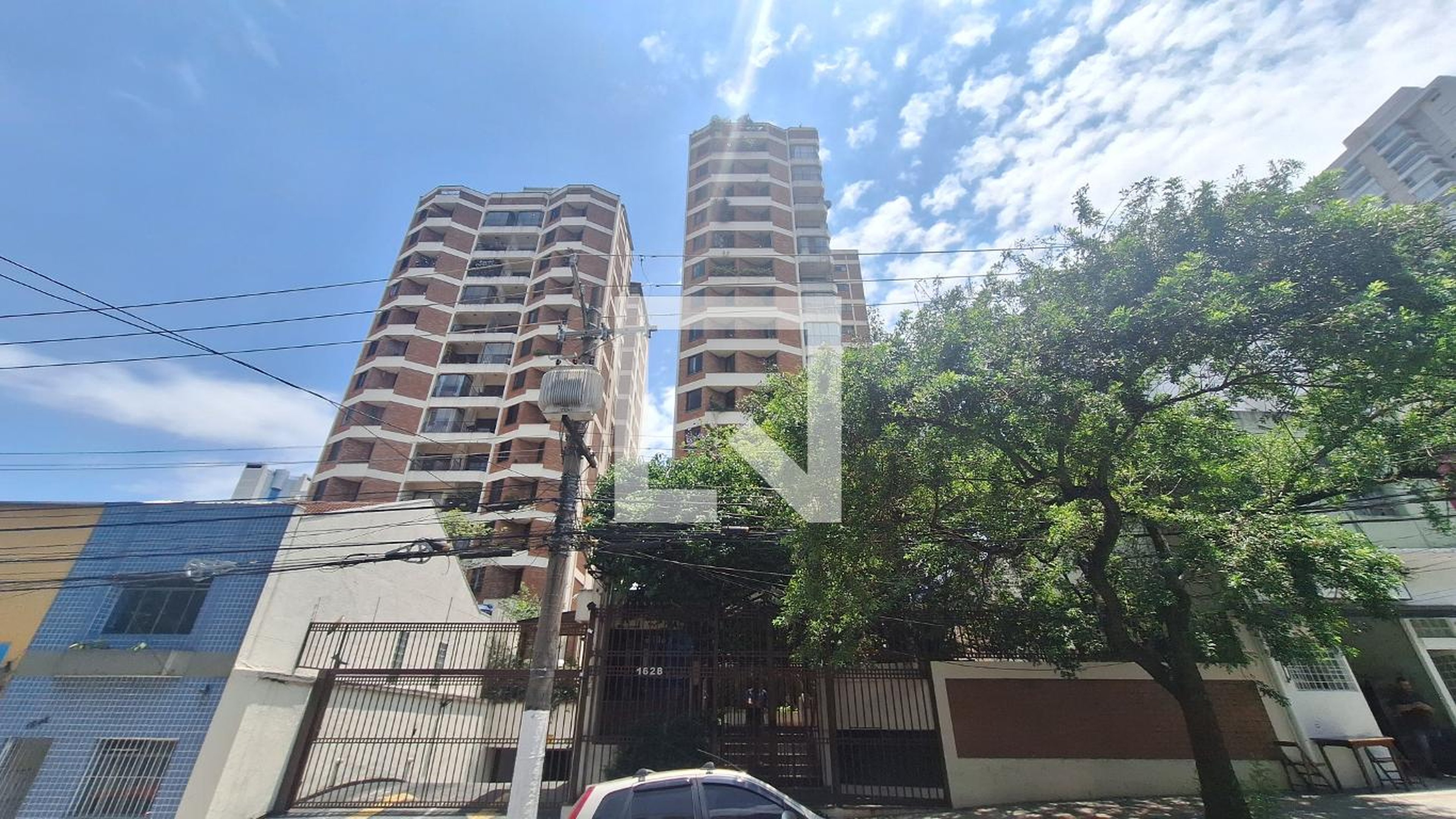 Fachada do Prédio Condomínio Capri e sorriento