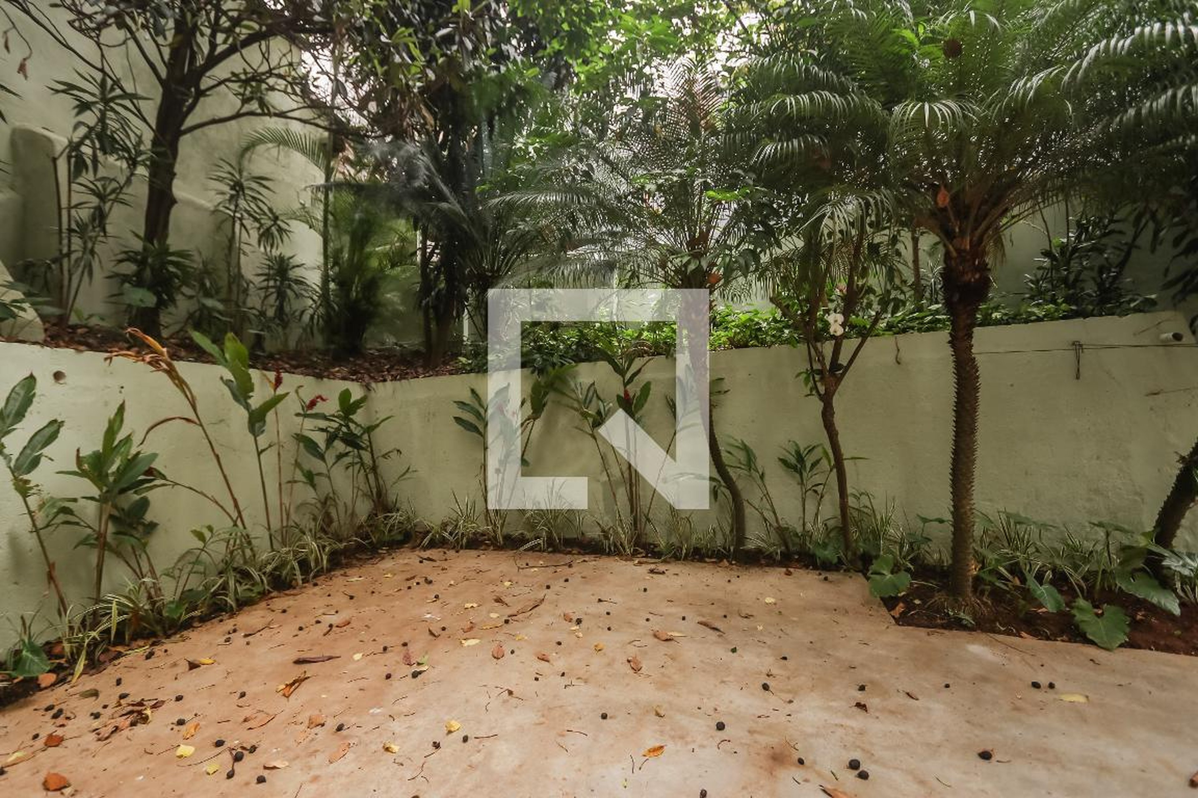 Área comum - Amadeu Santisi