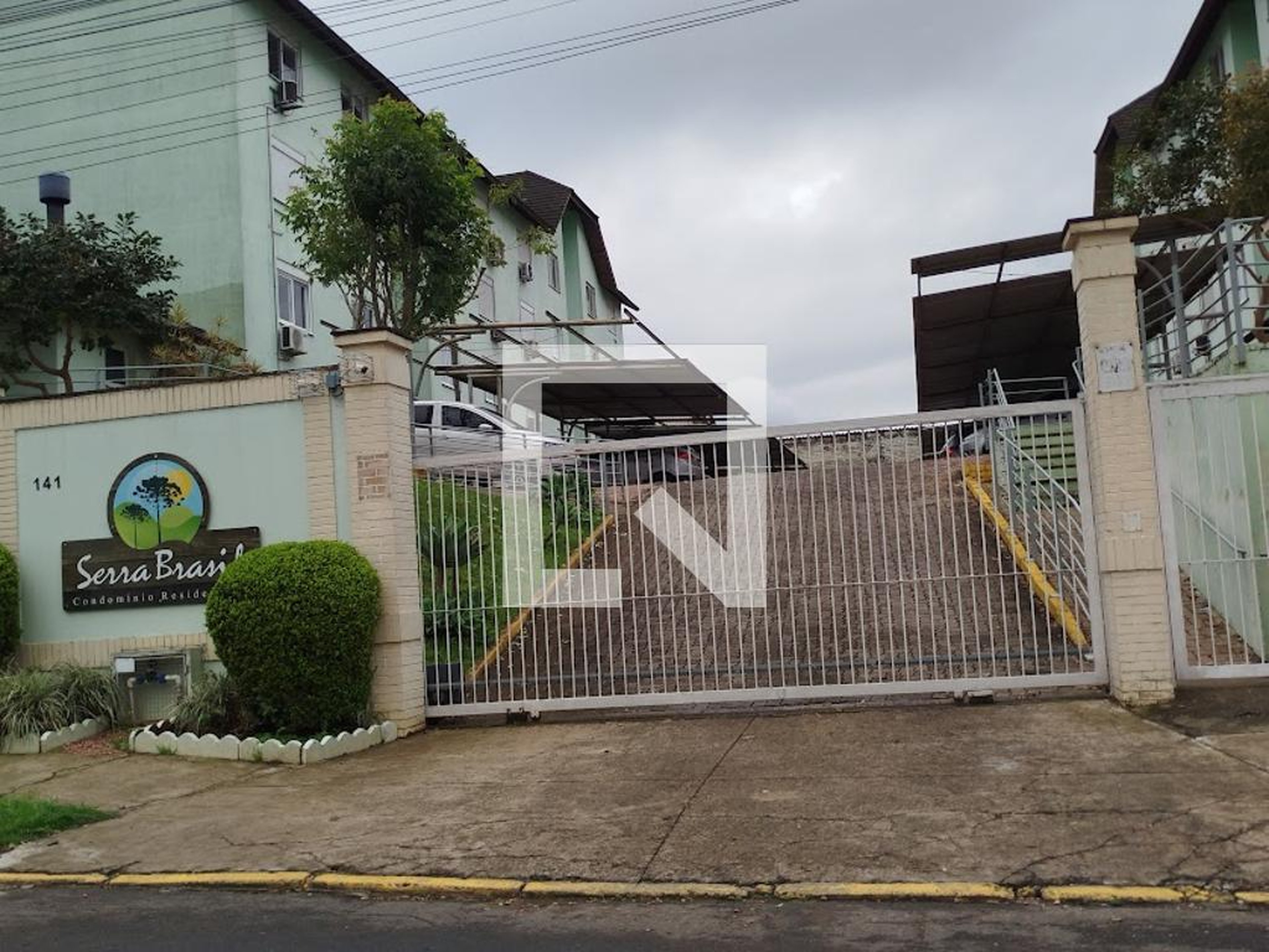 Fachada Condomínio em Rua Santa Catarina, 141