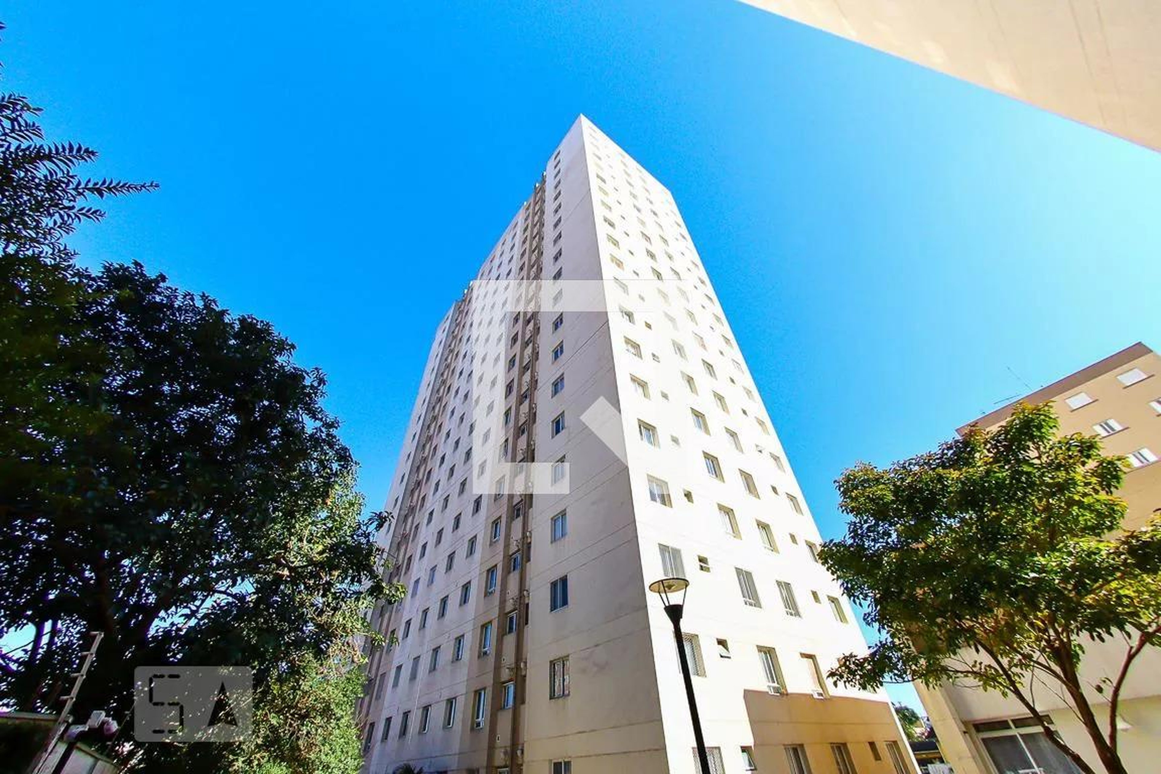 Fachada do Prédio Condomínio em Avenida Doutor Renato de Andrade Maia, 2948