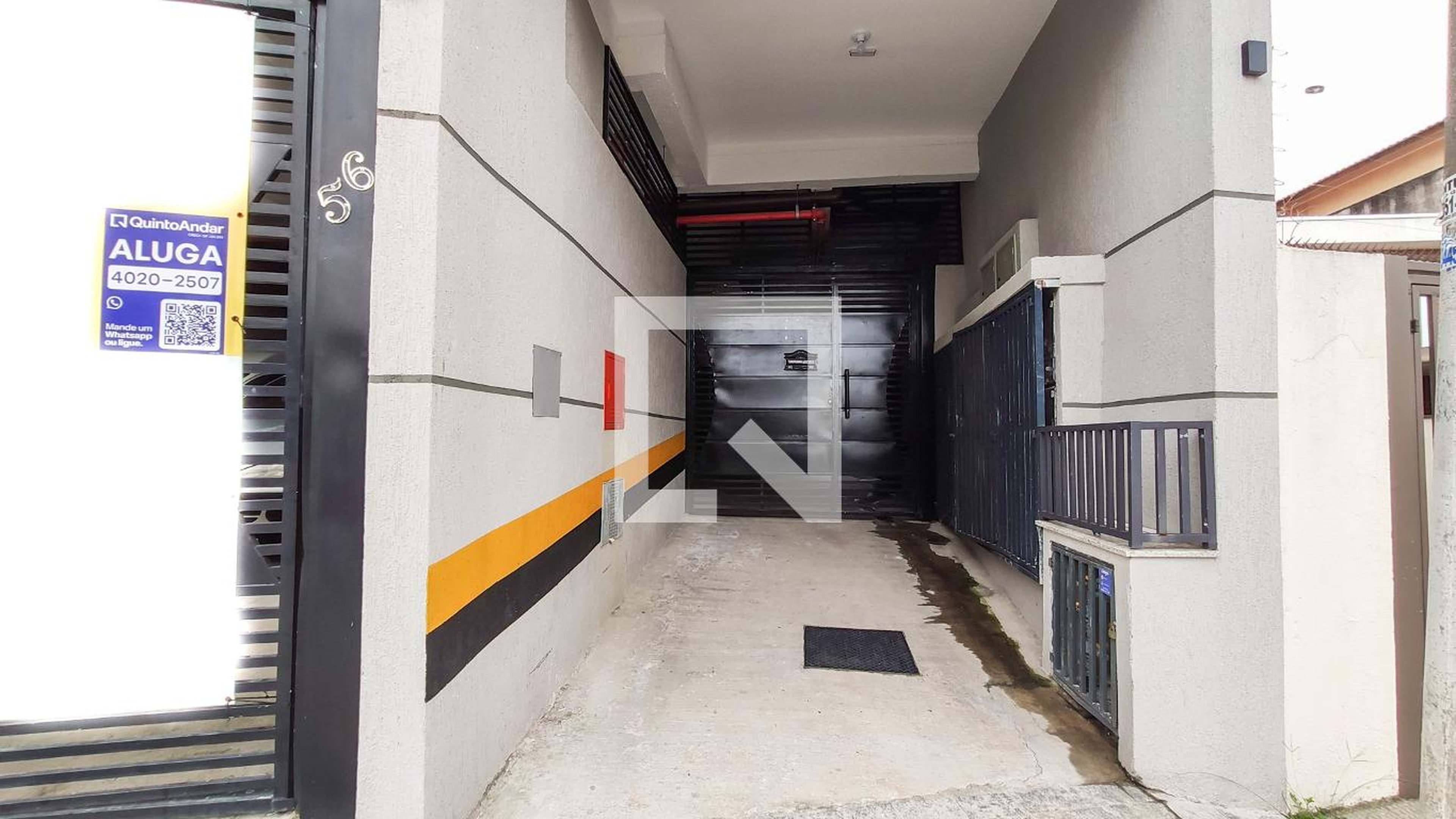 Fachada Condomínio em Rua Conde de Assumar, 55