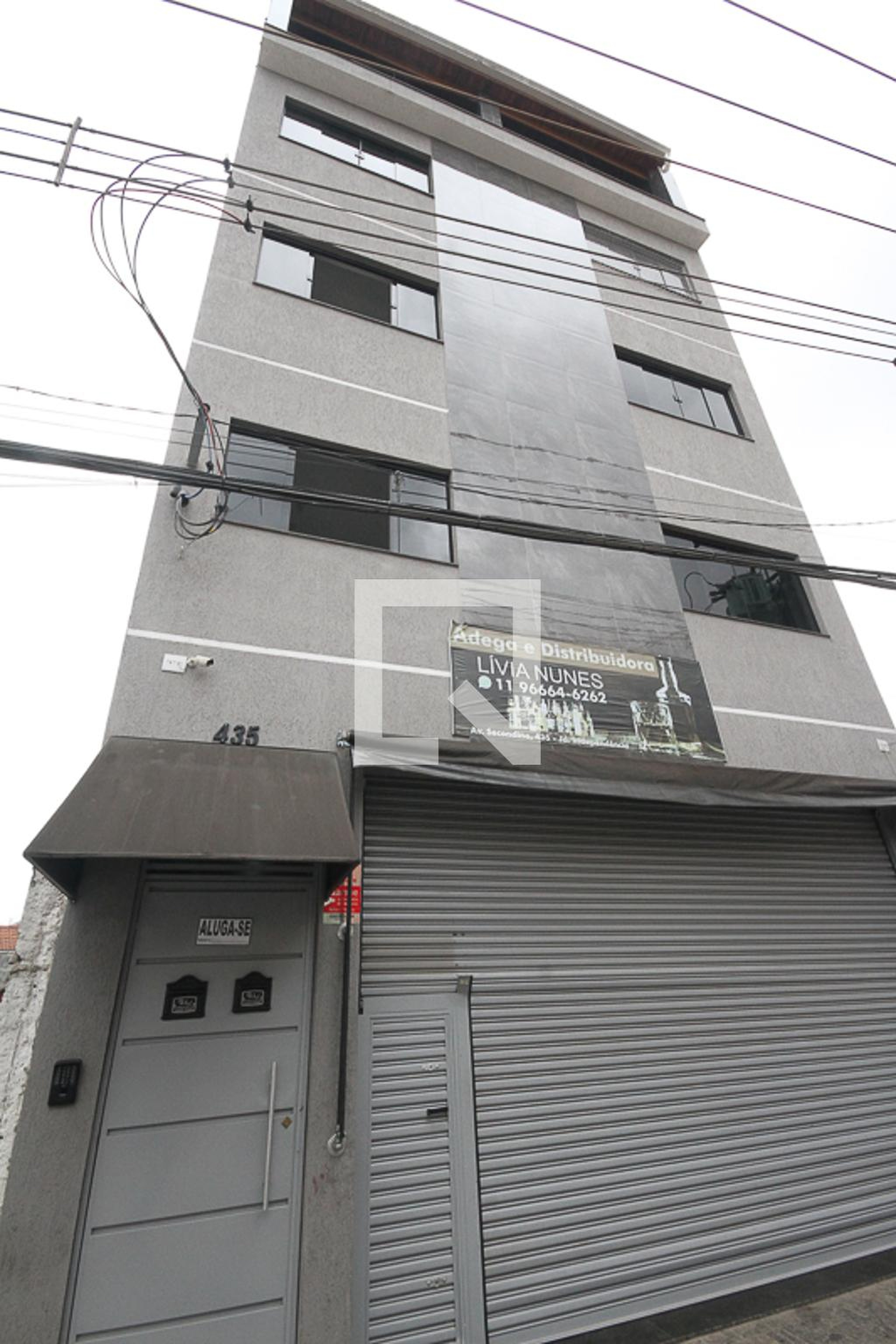 Fachada Condomínio em Rua Secundino Domingues, 435