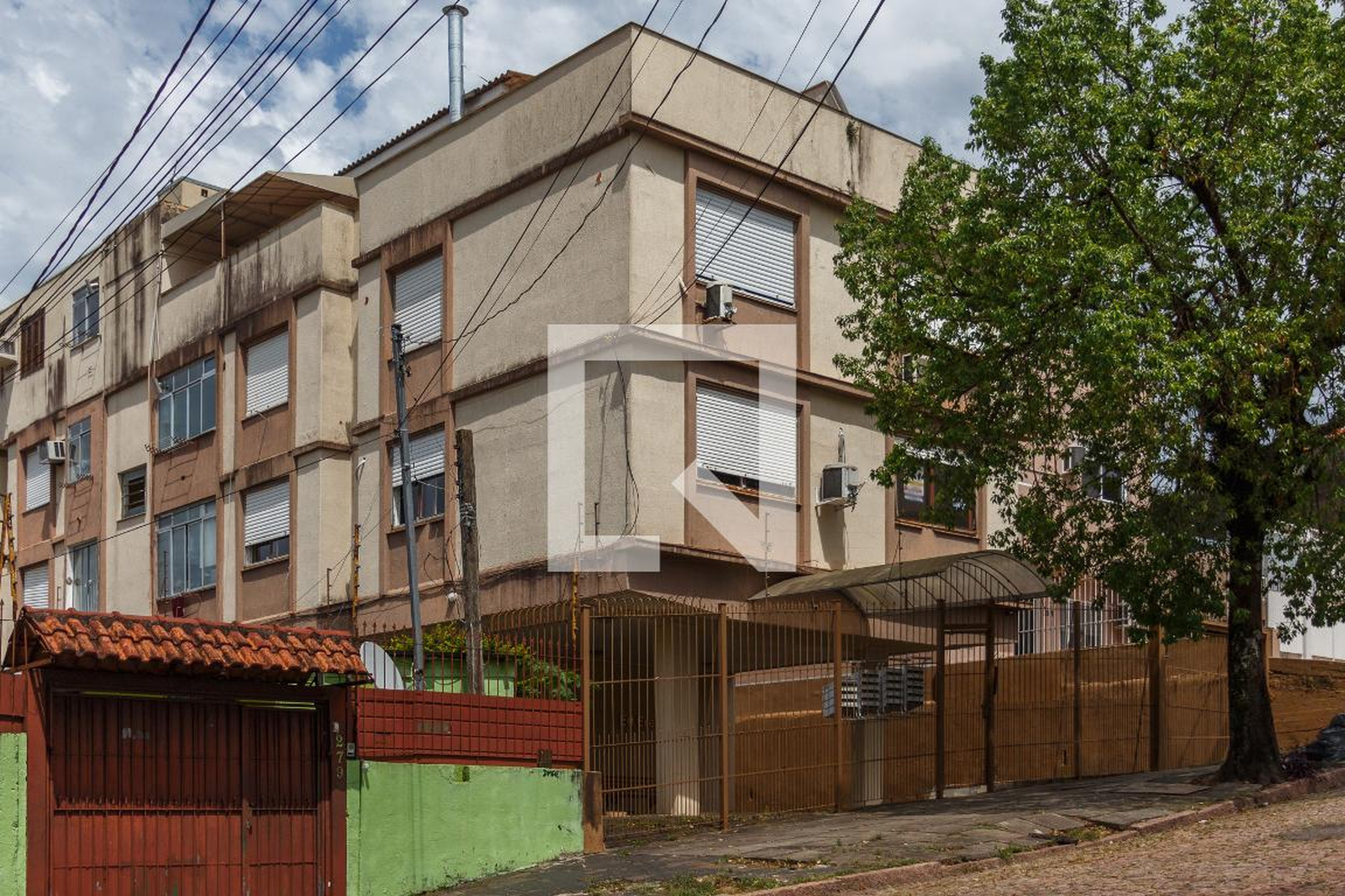Fachada Condomínio em Rua Erechim, 261