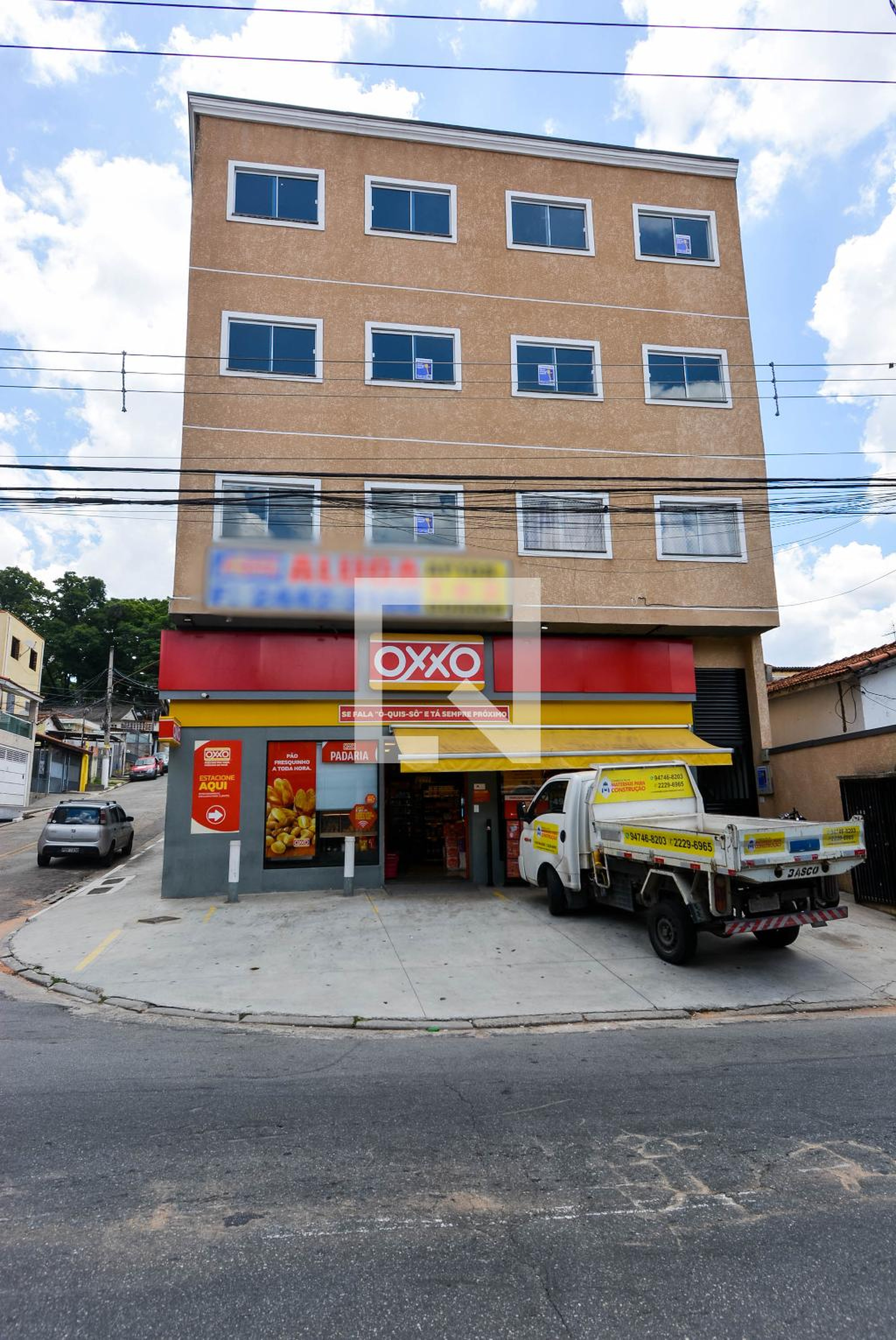 Fachada do Prédio Condomínio em Rua Claudino Barbosa, 783