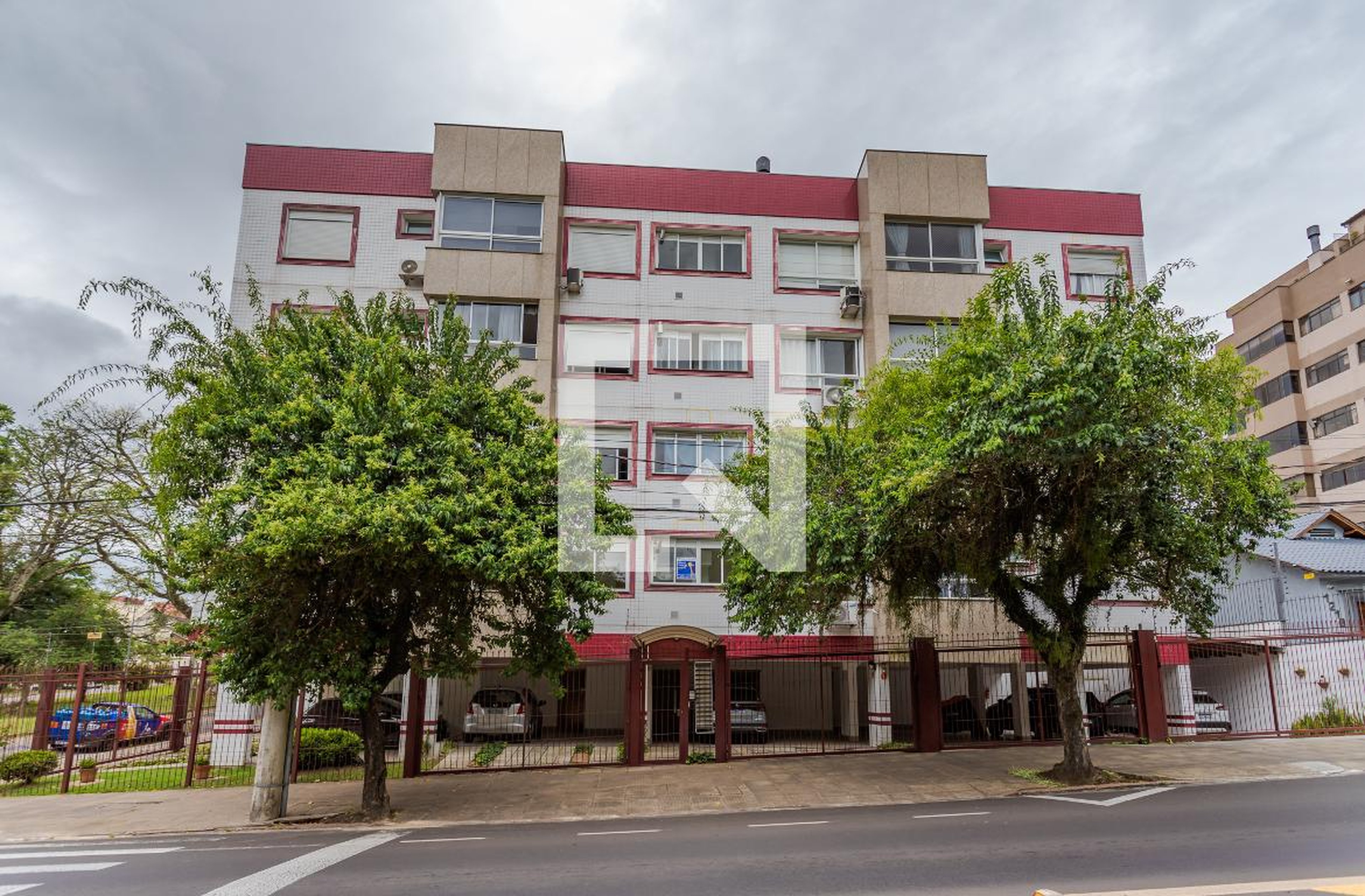 Fachada Condomínio em Avenida Benno Mentz, 1206
