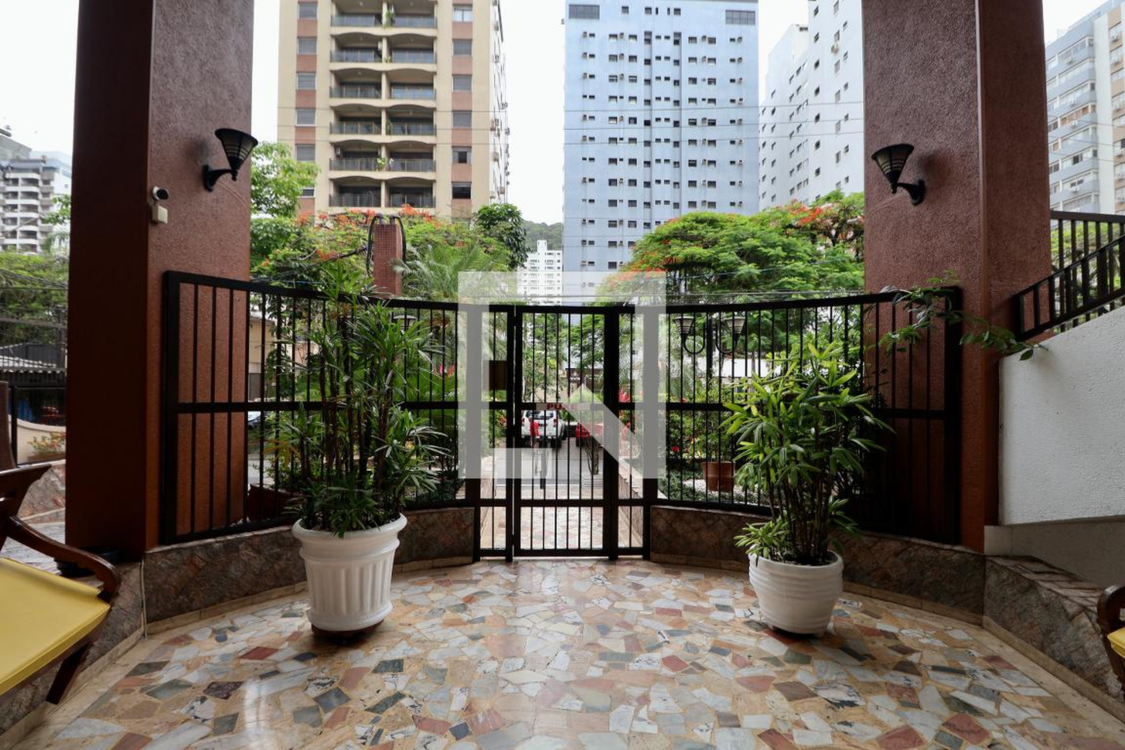 Fachada Condomínio Rebeca