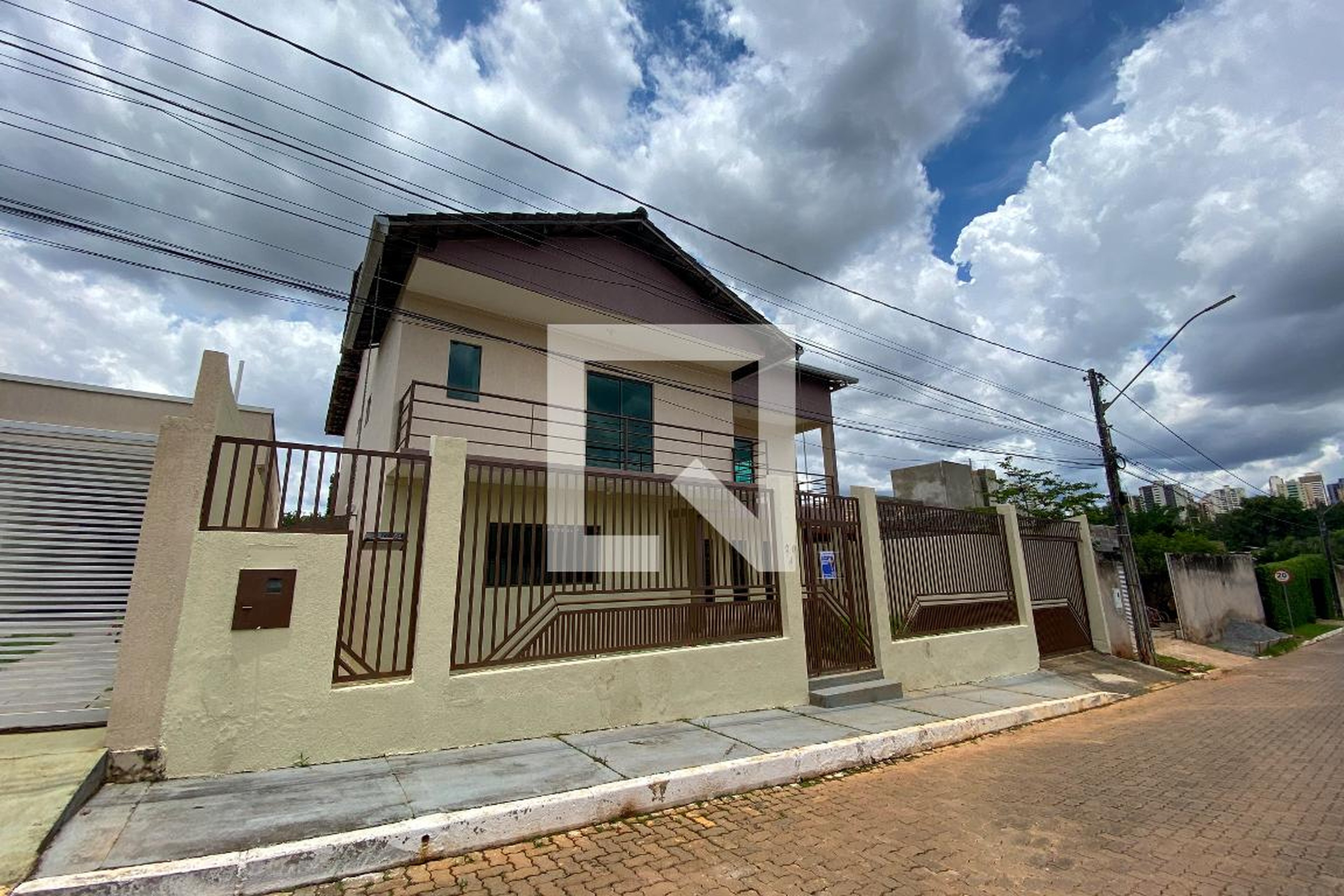 Fachada Condomínio em SHA Conjunto 6 Chácara 26, 06