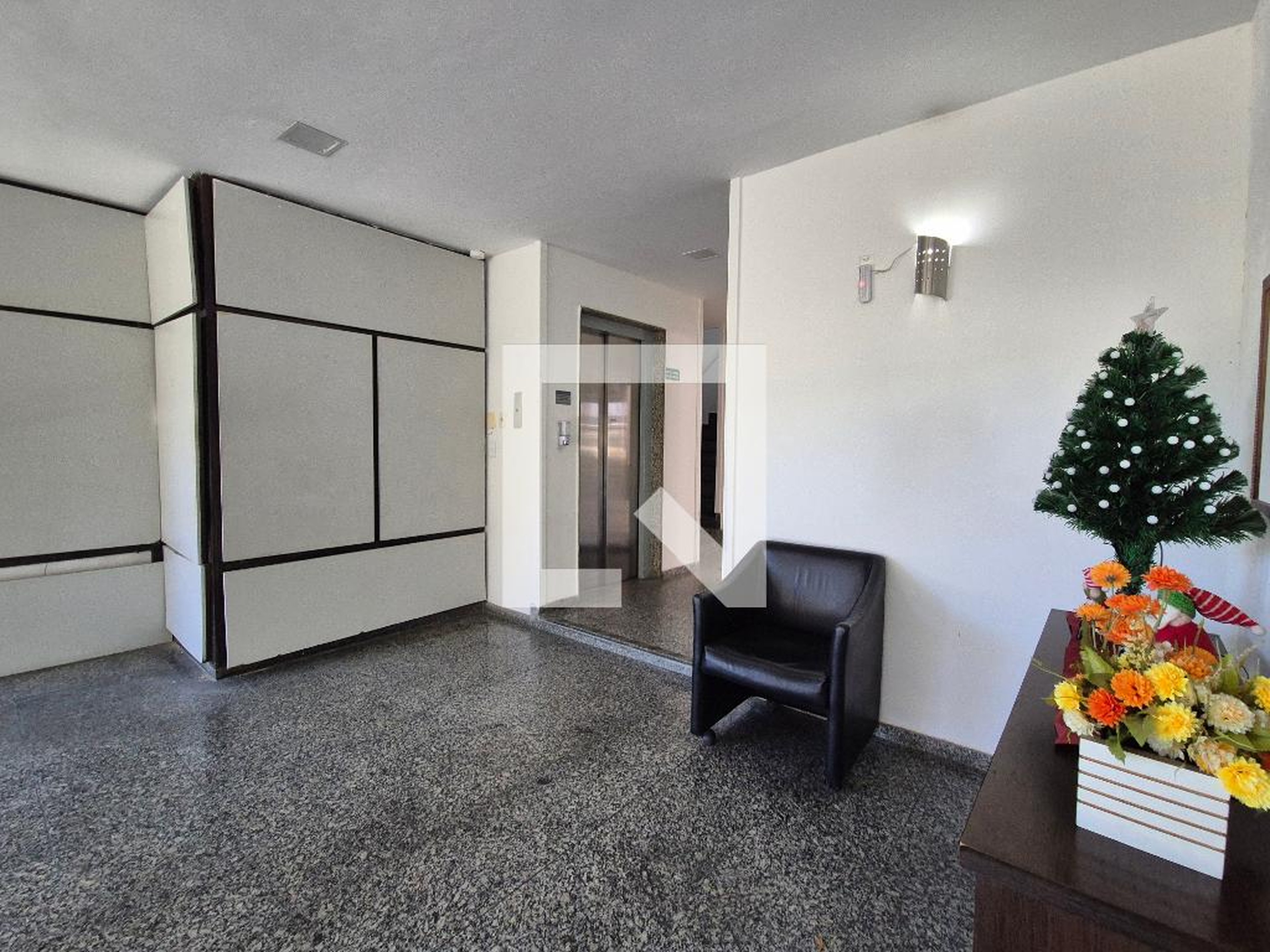 Hall de entrada - Edifício Valente Xiv