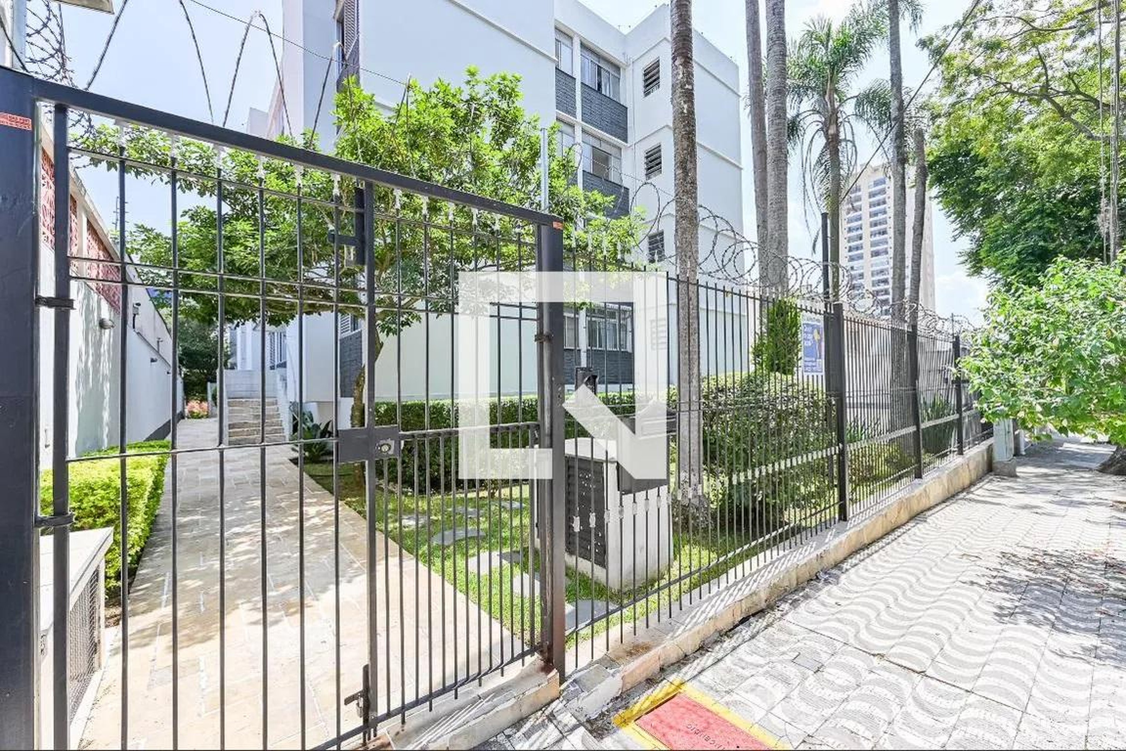 Fachada Condomínio Santa Catarina