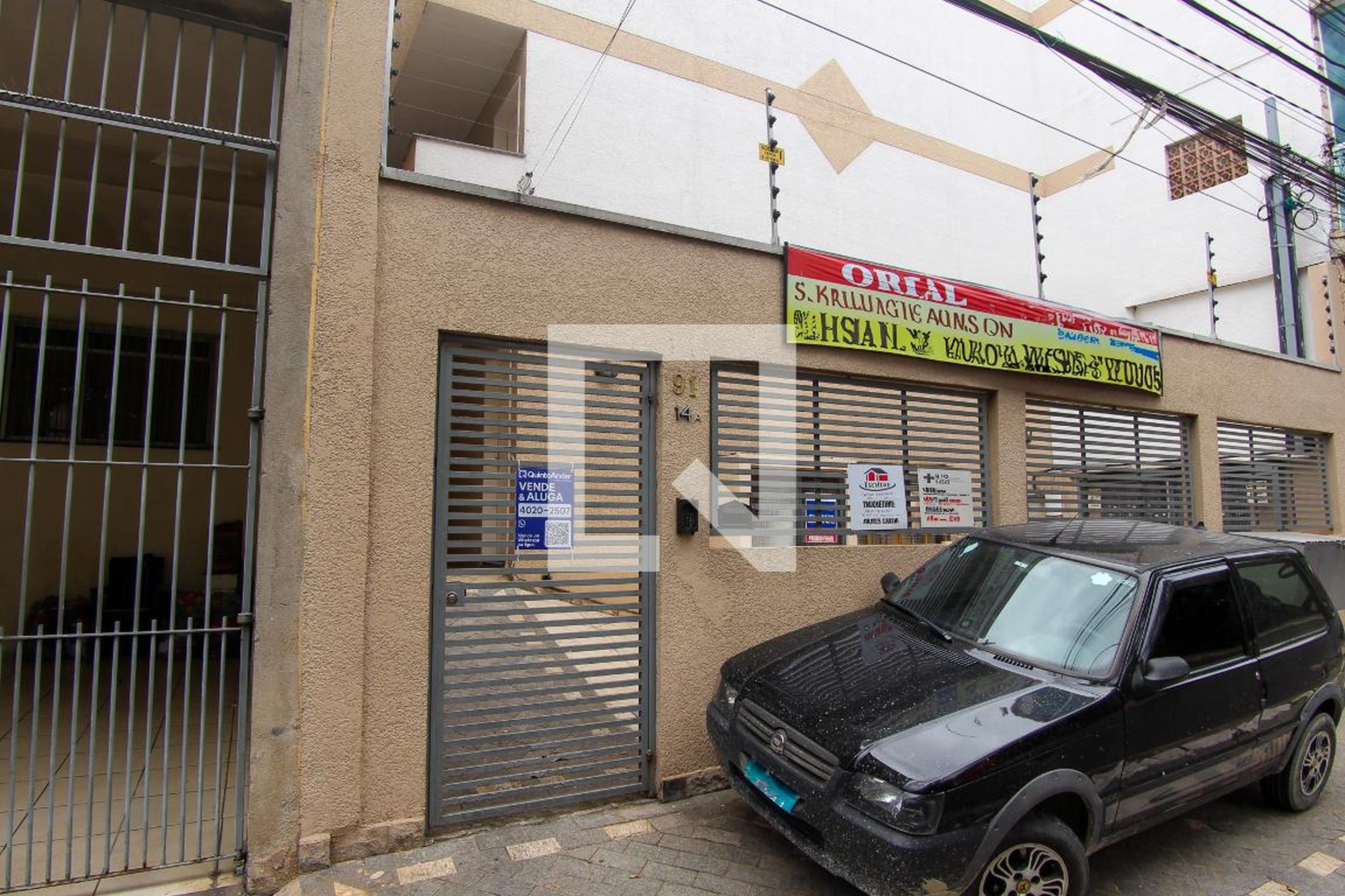 Fachada Condomínio em Avenida Lauro Xerfan, 91