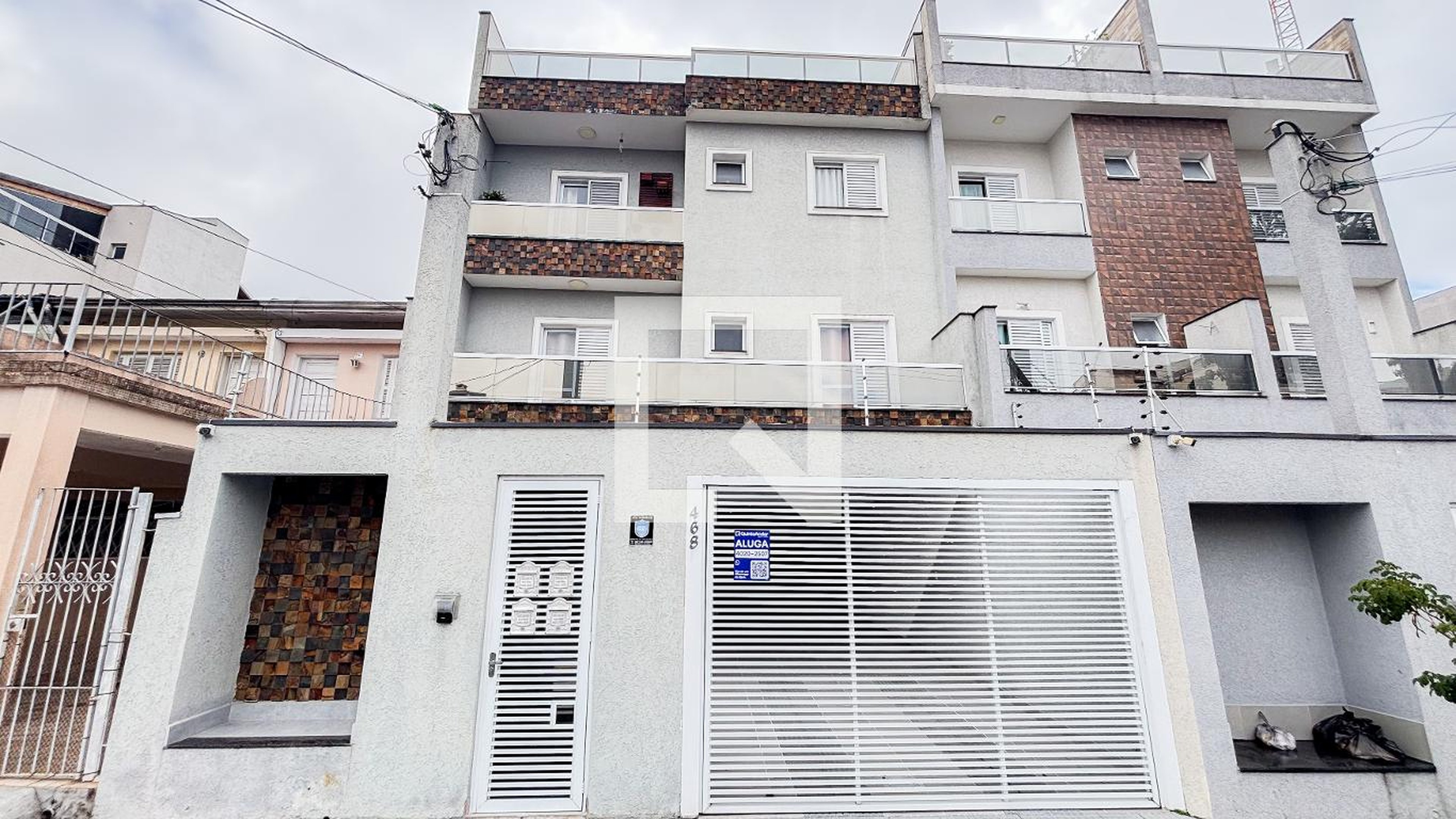Fachada Condomínio em Rua Natal, 468