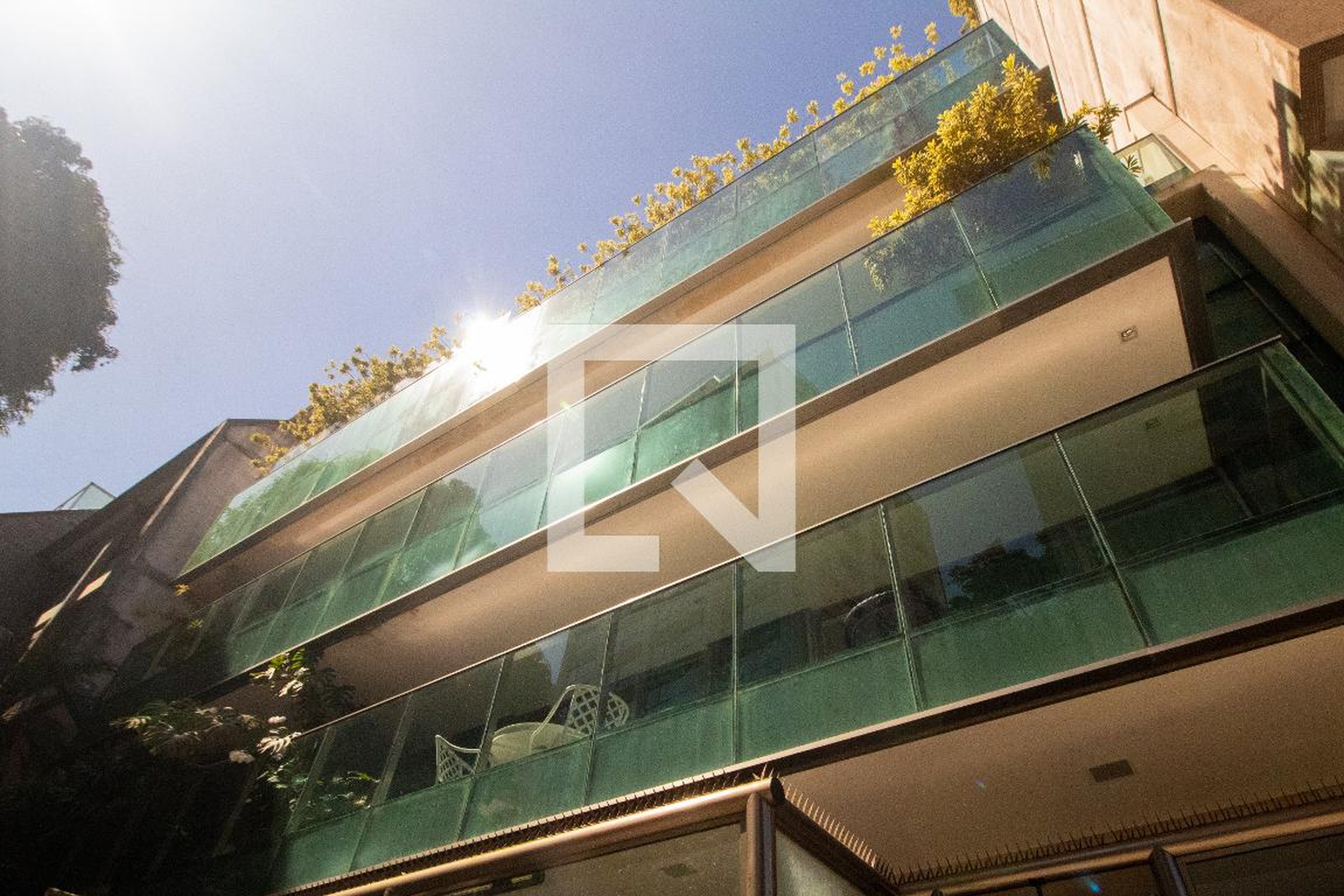 Fachada Condomínio em Rua Sambaíba, 580