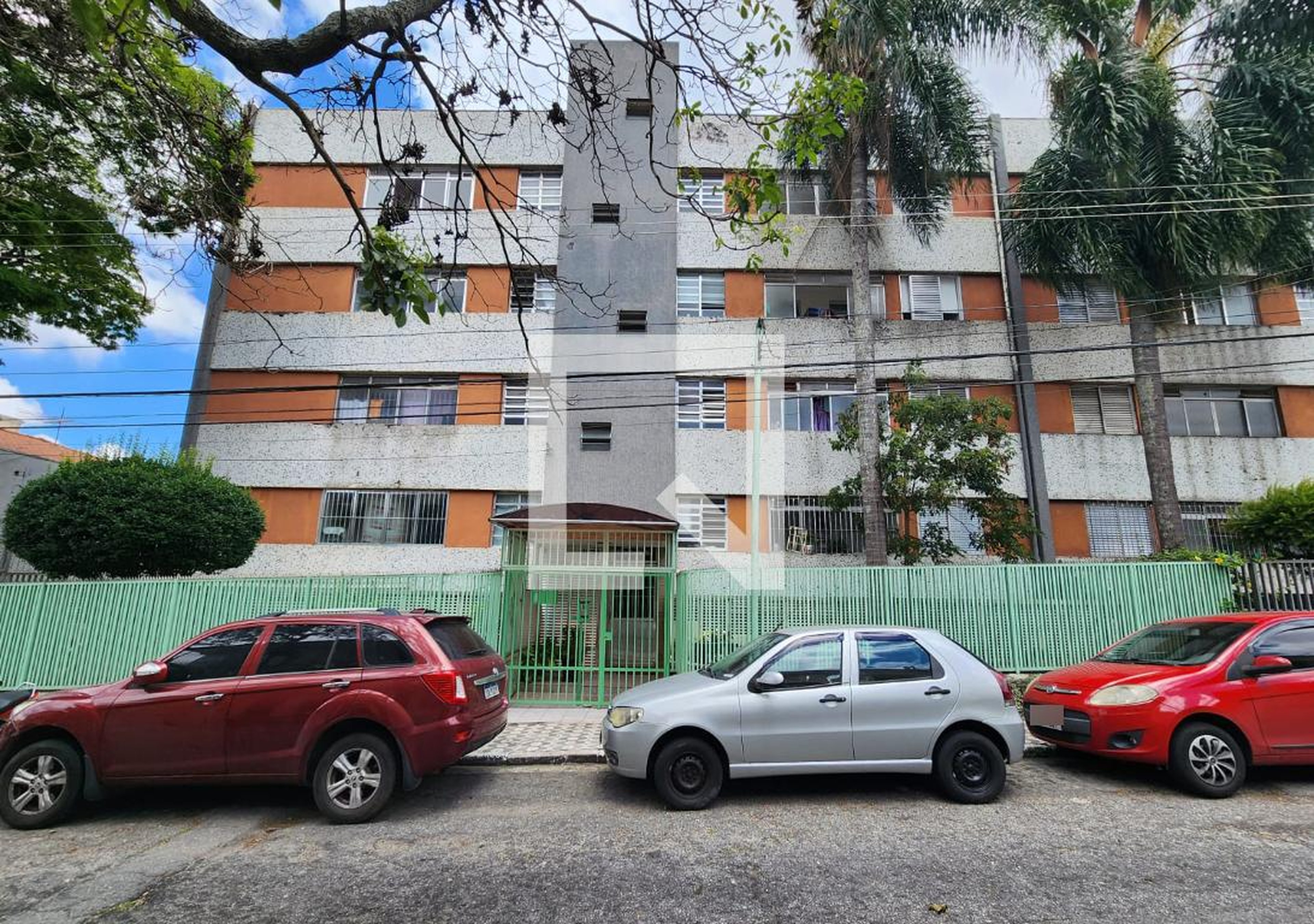 Fachada Condomínio em Rua José de Almeida, 1039