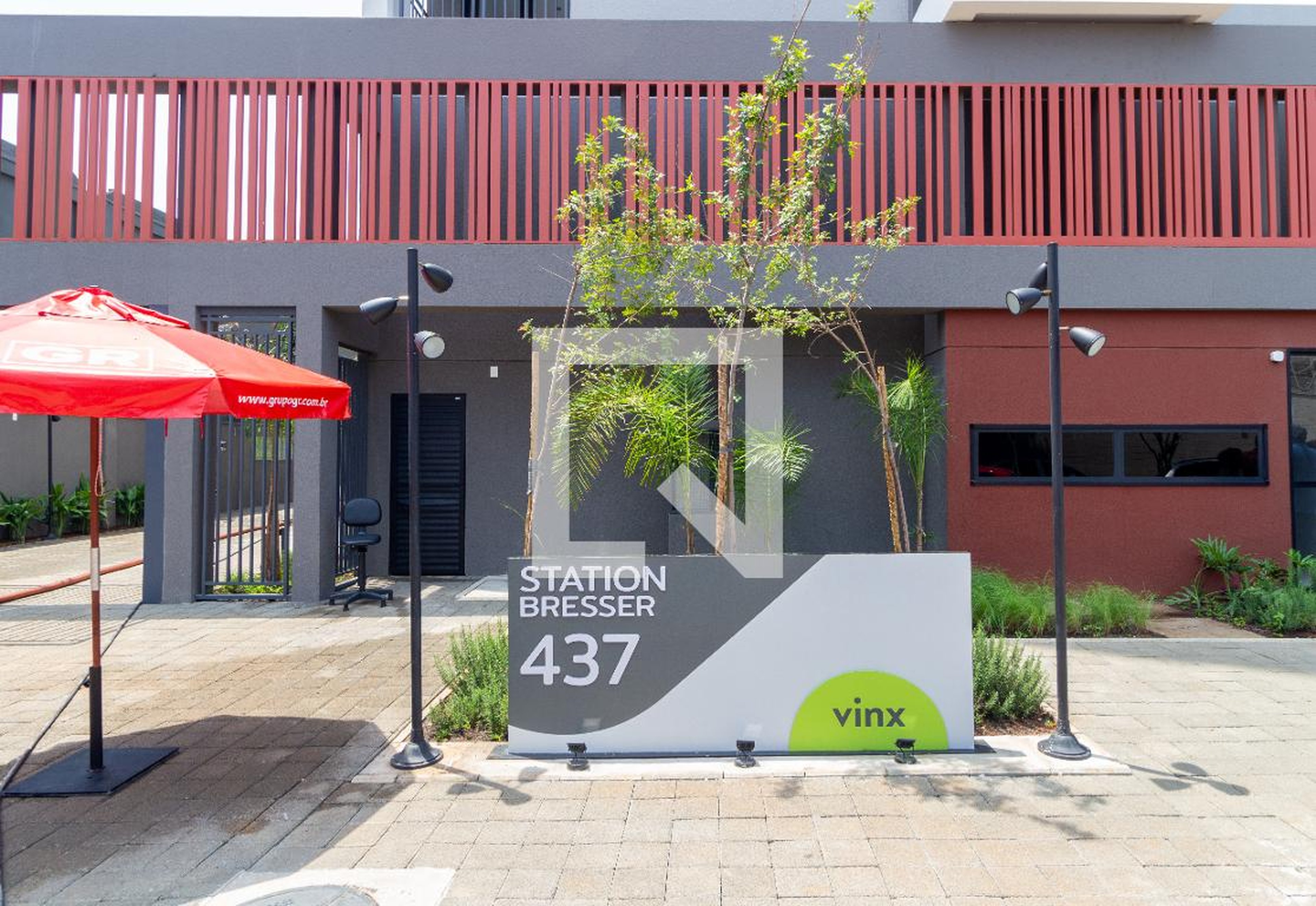 Fachada Condomínio em Rua Coronel Albino Bairao, 457