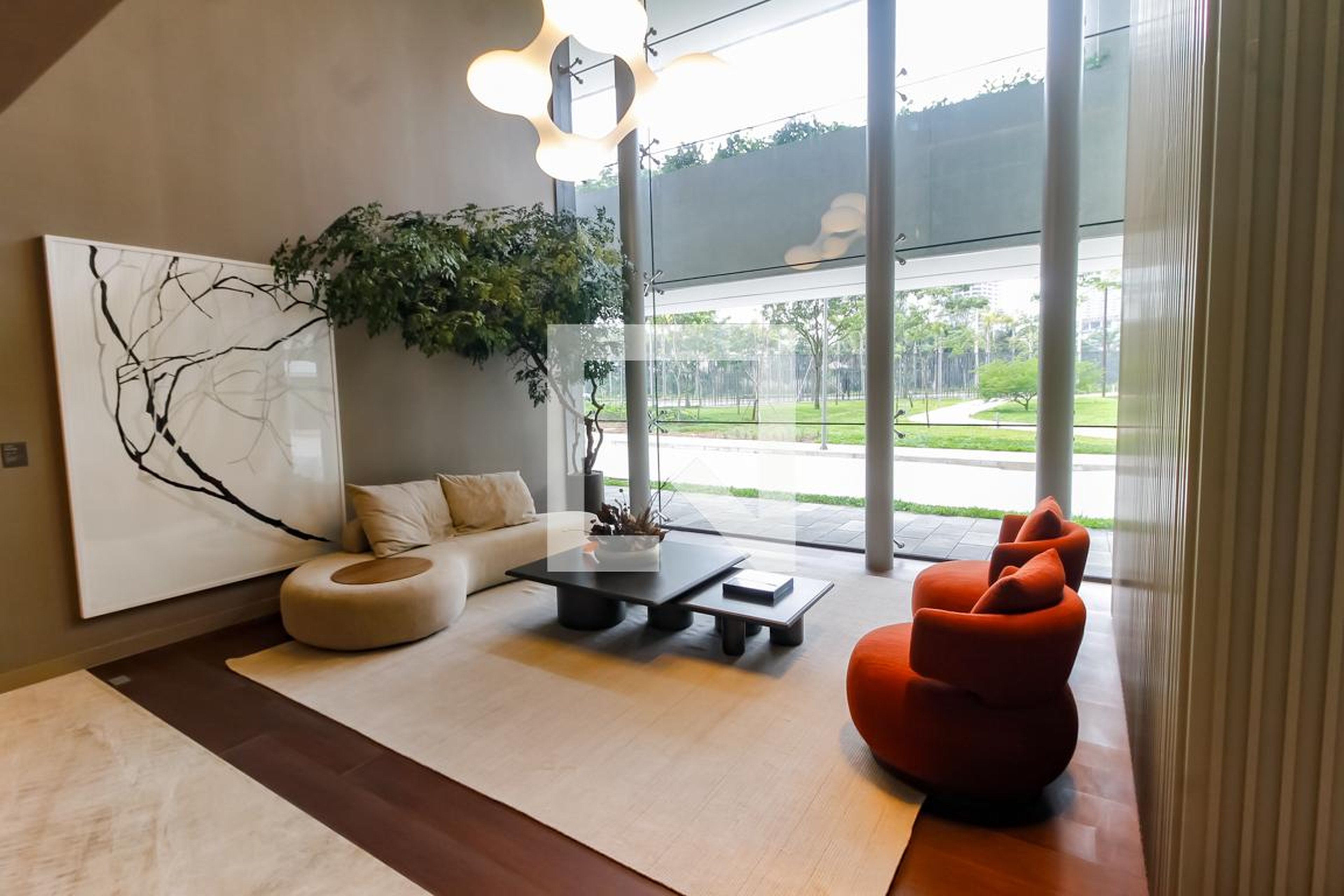 Hall de entrada Condomínio em Avenida Major Sílvio de Magalhães Padilha, 30