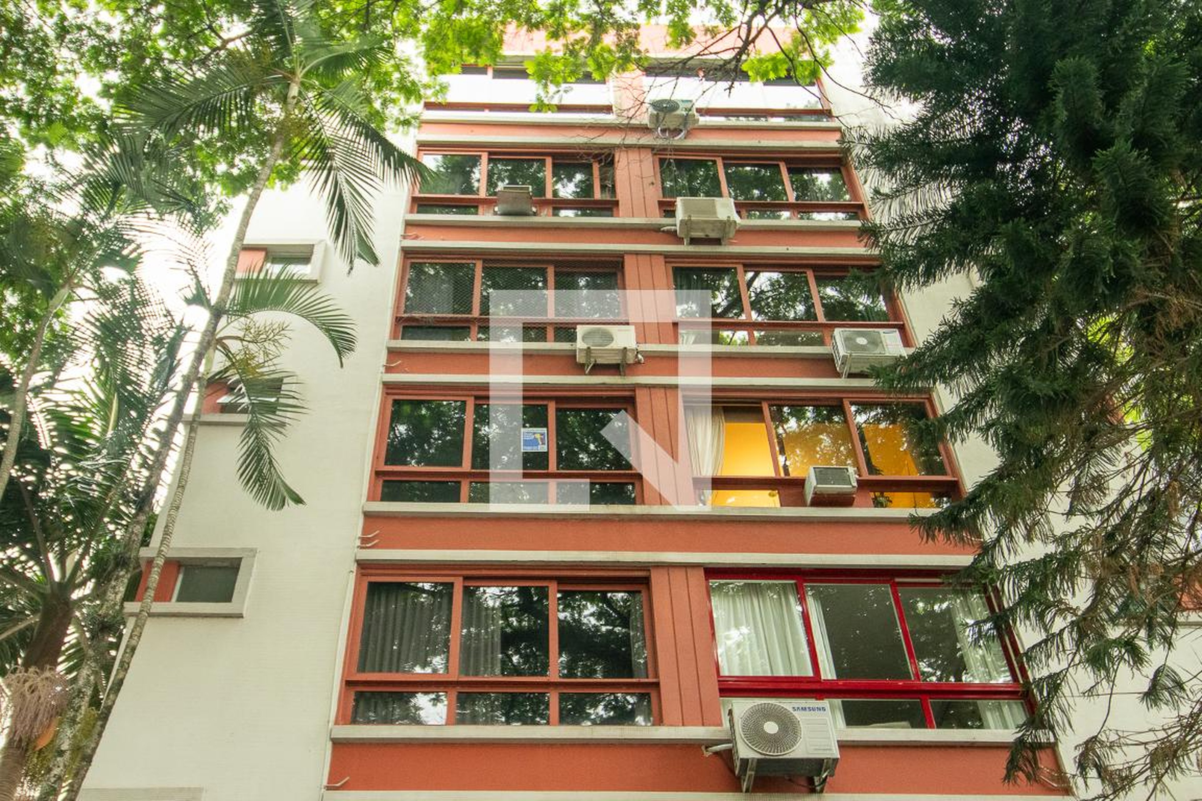 Fachada Condomínio em Avenida Nova York, 211