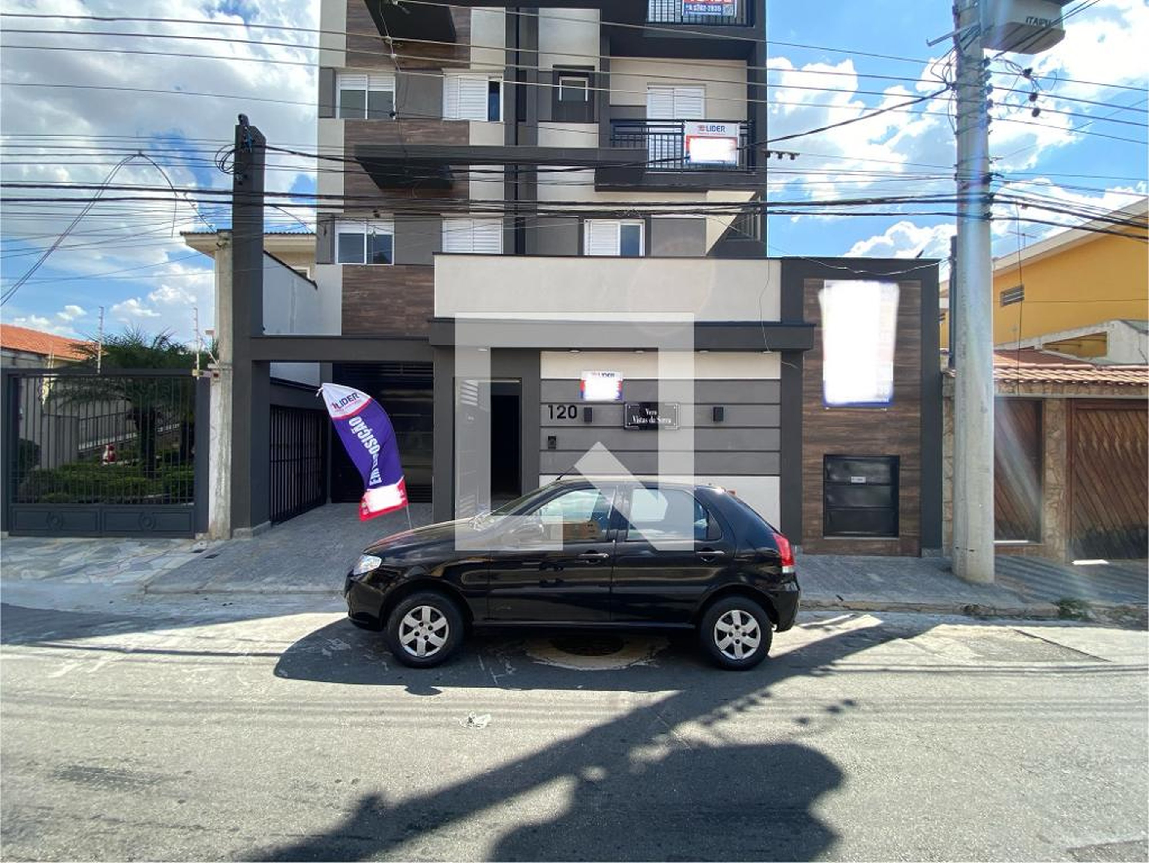 Fachada Condomínio em Rua Doutor Nelson da Veiga, 120