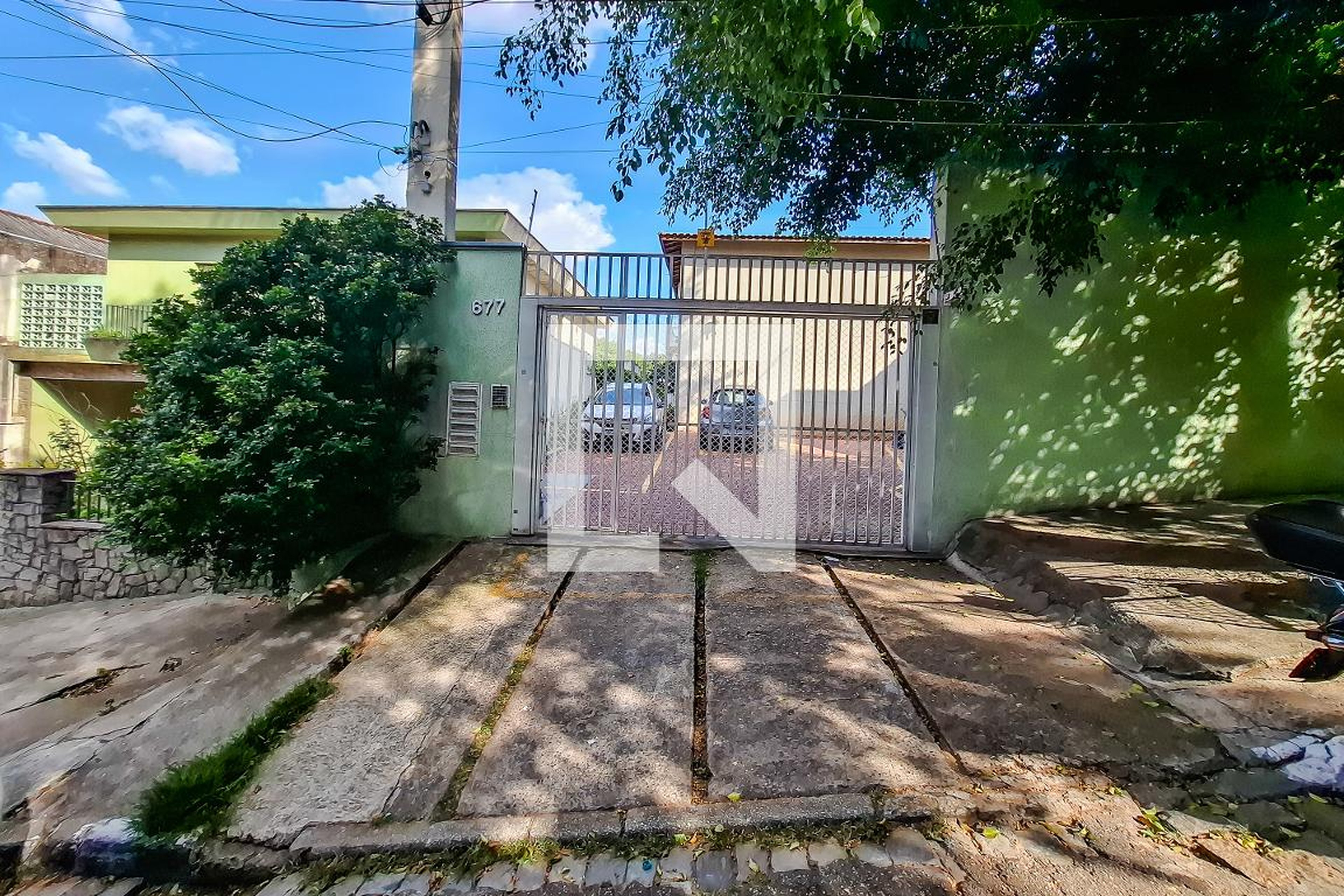 Fachada do Prédio Condomínio em Rua Mariano Procópio, 677