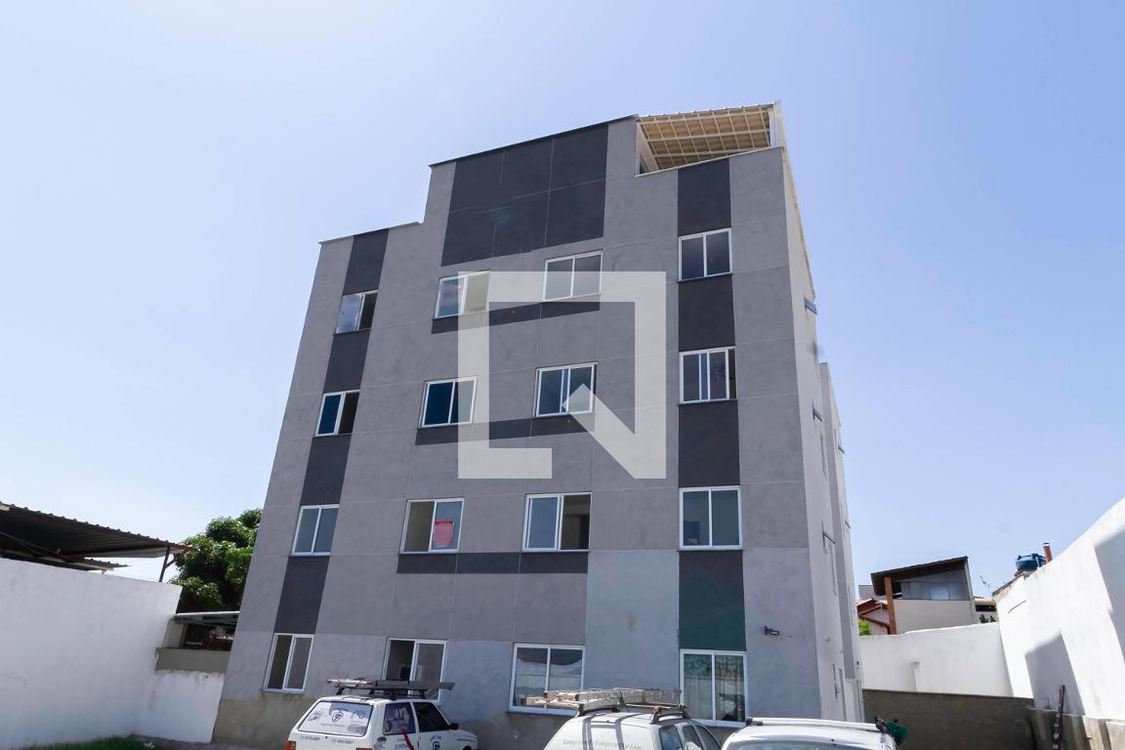 Fachada Condomínio em Rua Paraopeba, 133