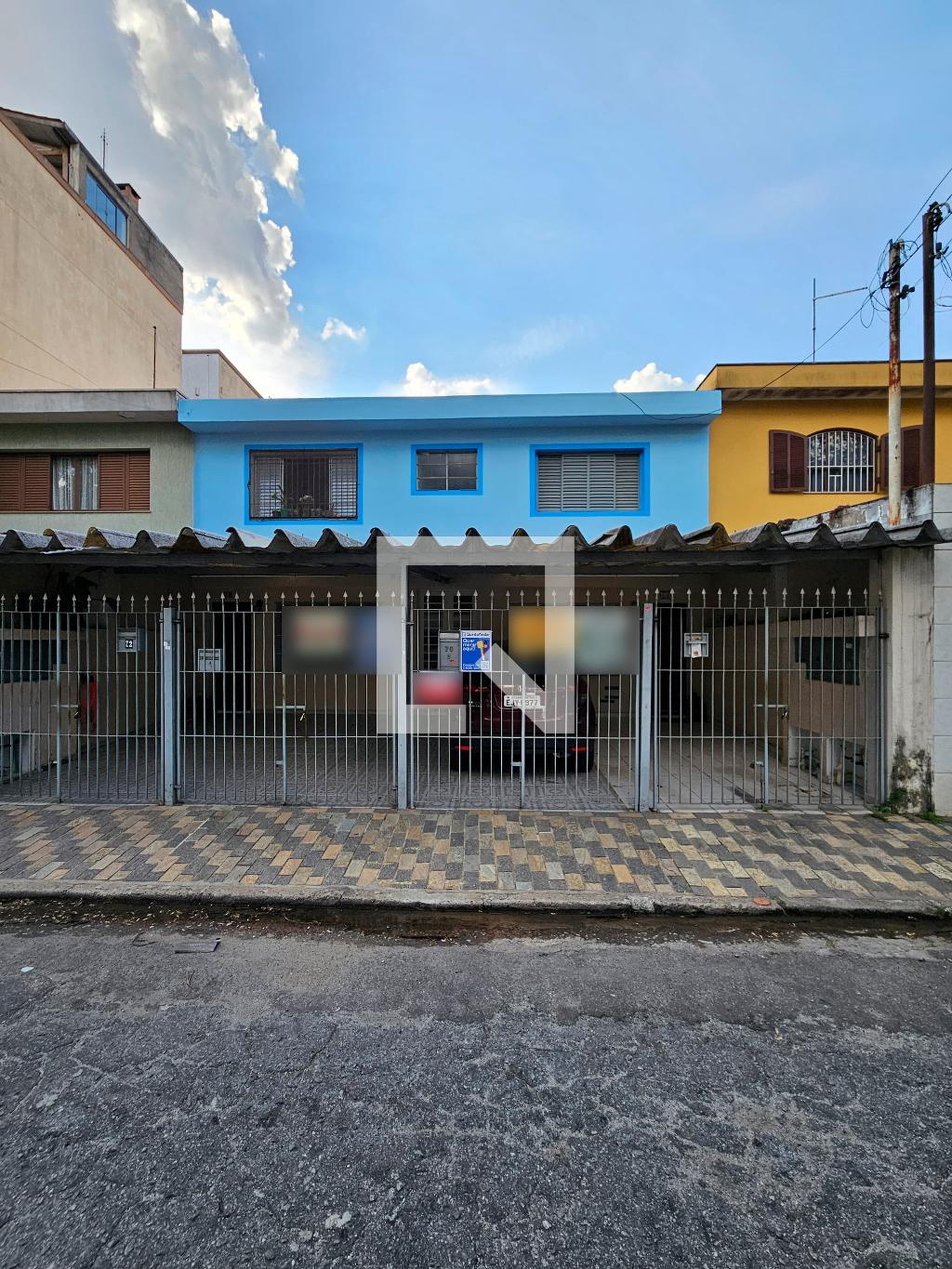 Fachada Condomínio em Rua Leonardo Marcondes Gonzaga, 70