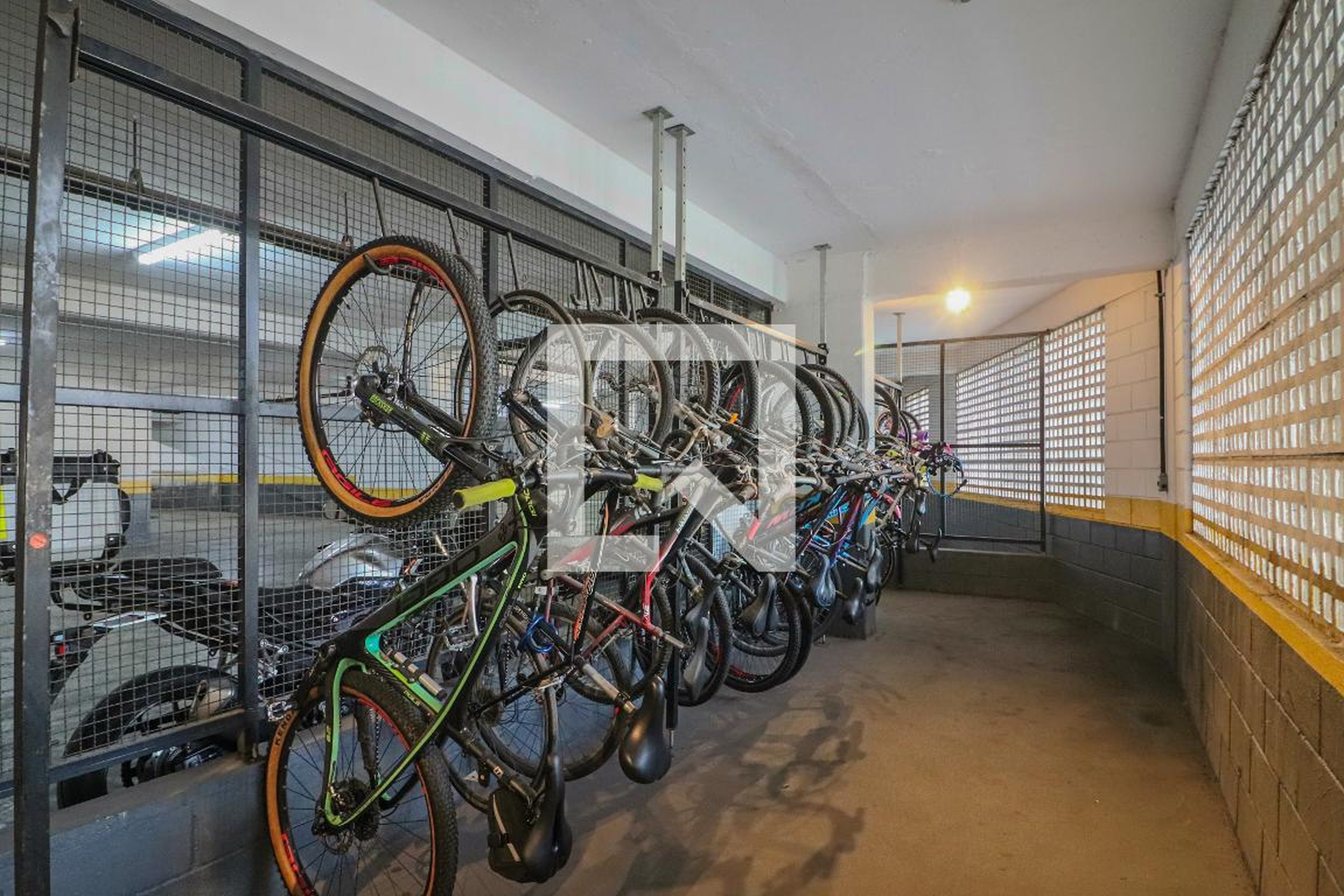 Bicicletario - Chroma