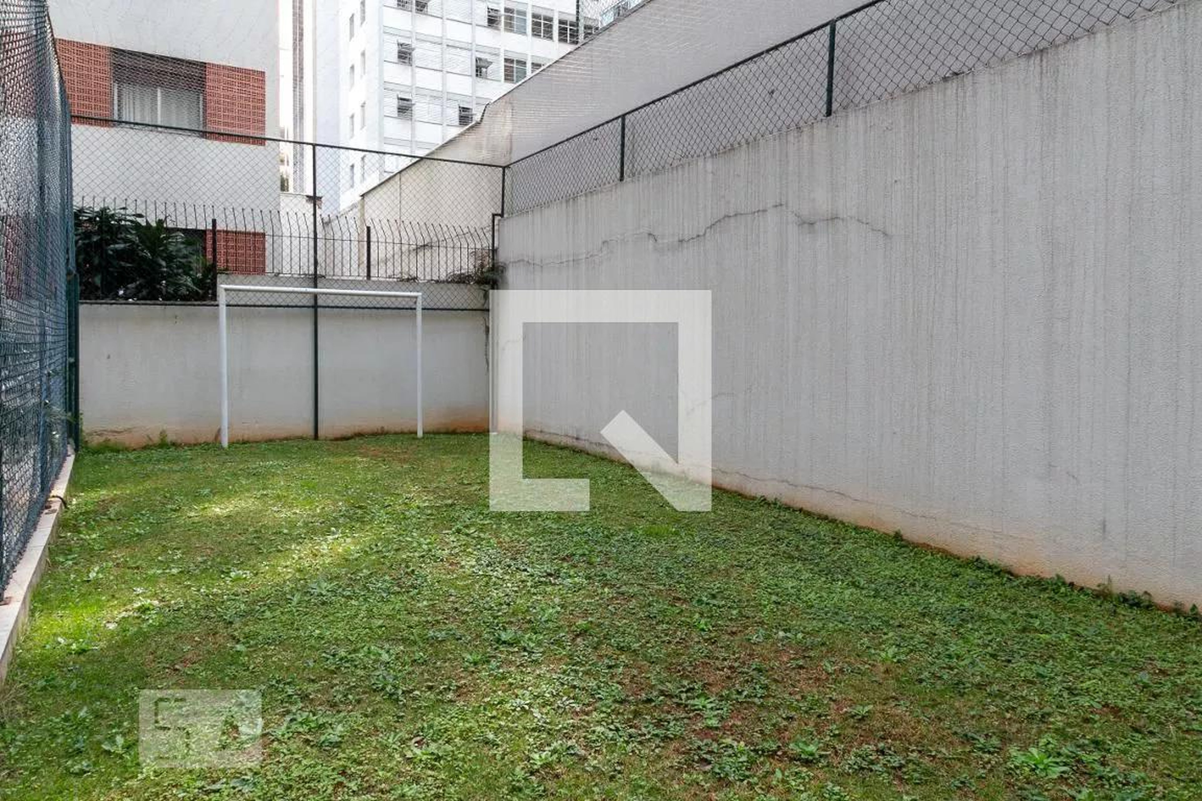 Quadra Poliesportiva - Edifício Estilo Higienópolis