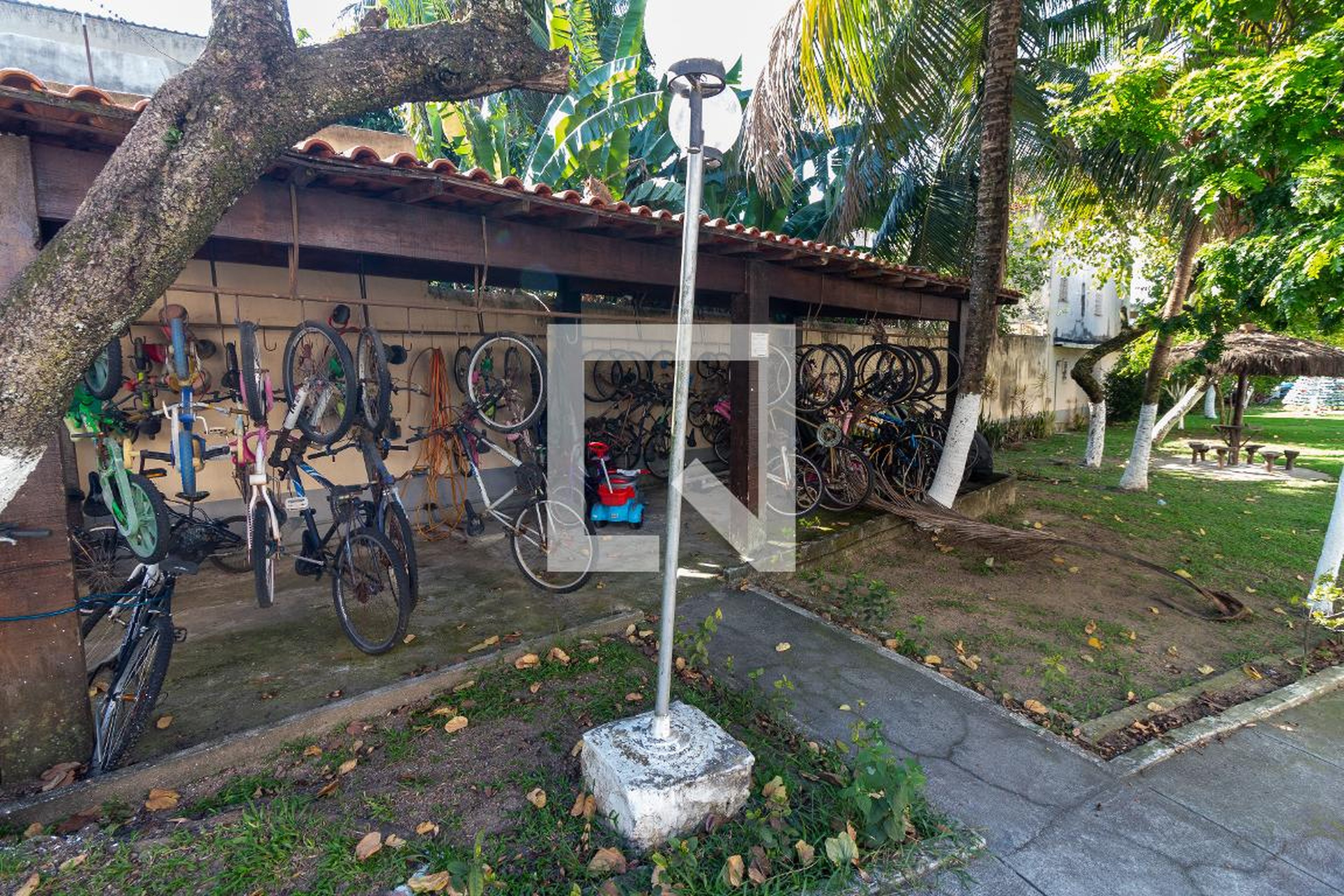 Bicicletário - Cabo Zacarias