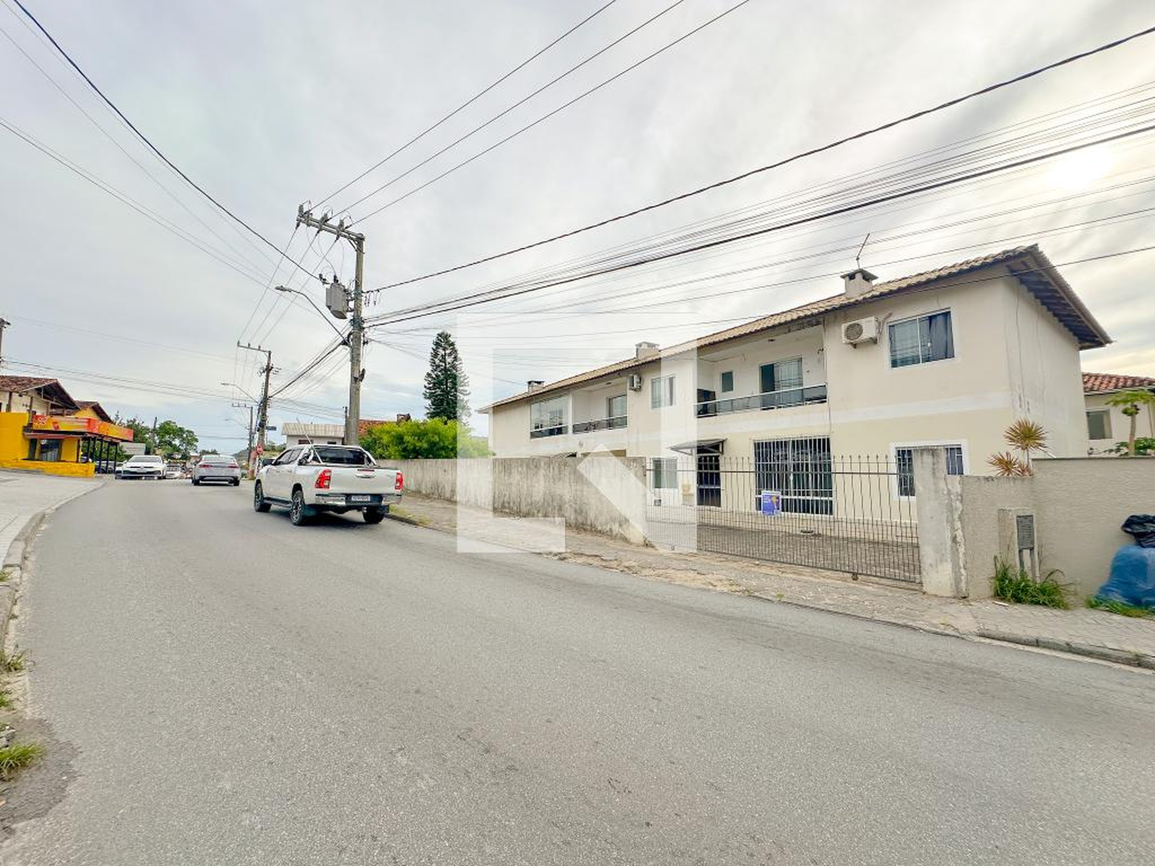Fachada do Prédio Condomínio em Rua Graciliano Manoel Gomes, 426