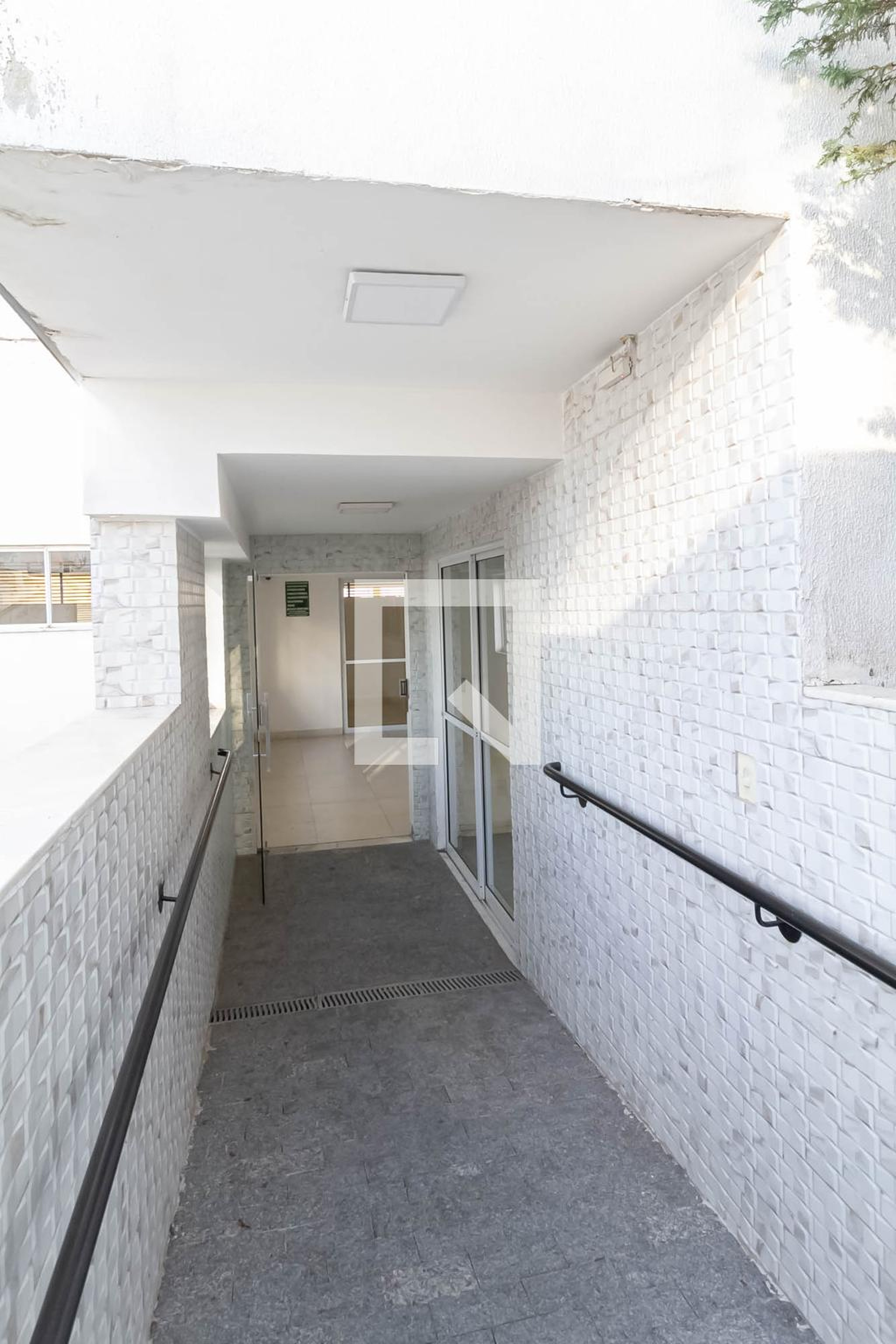 Hall de entrada - Edifício Mirante Castelo