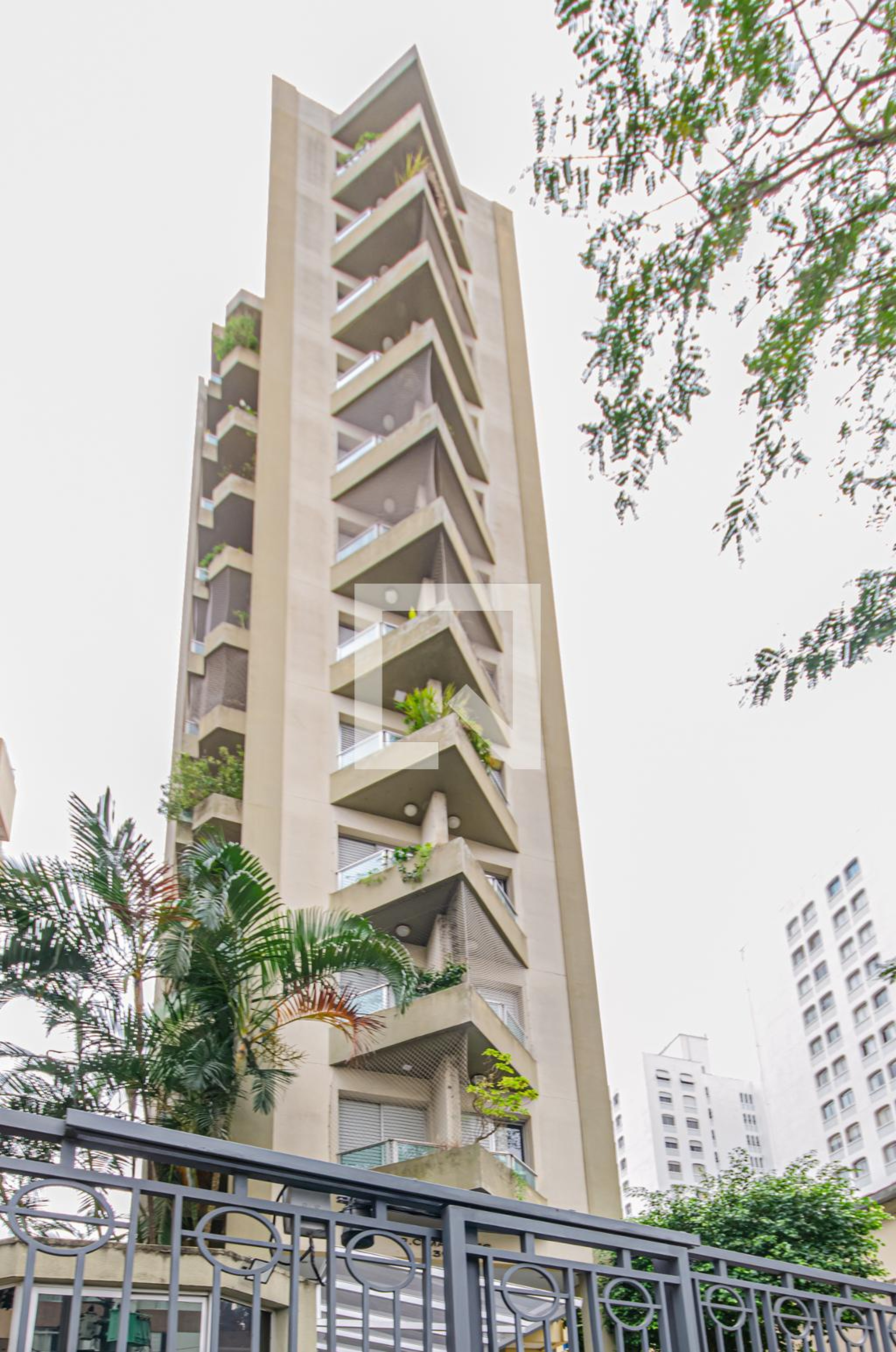 Fachada do Prédio Condomínio R. C. Marques