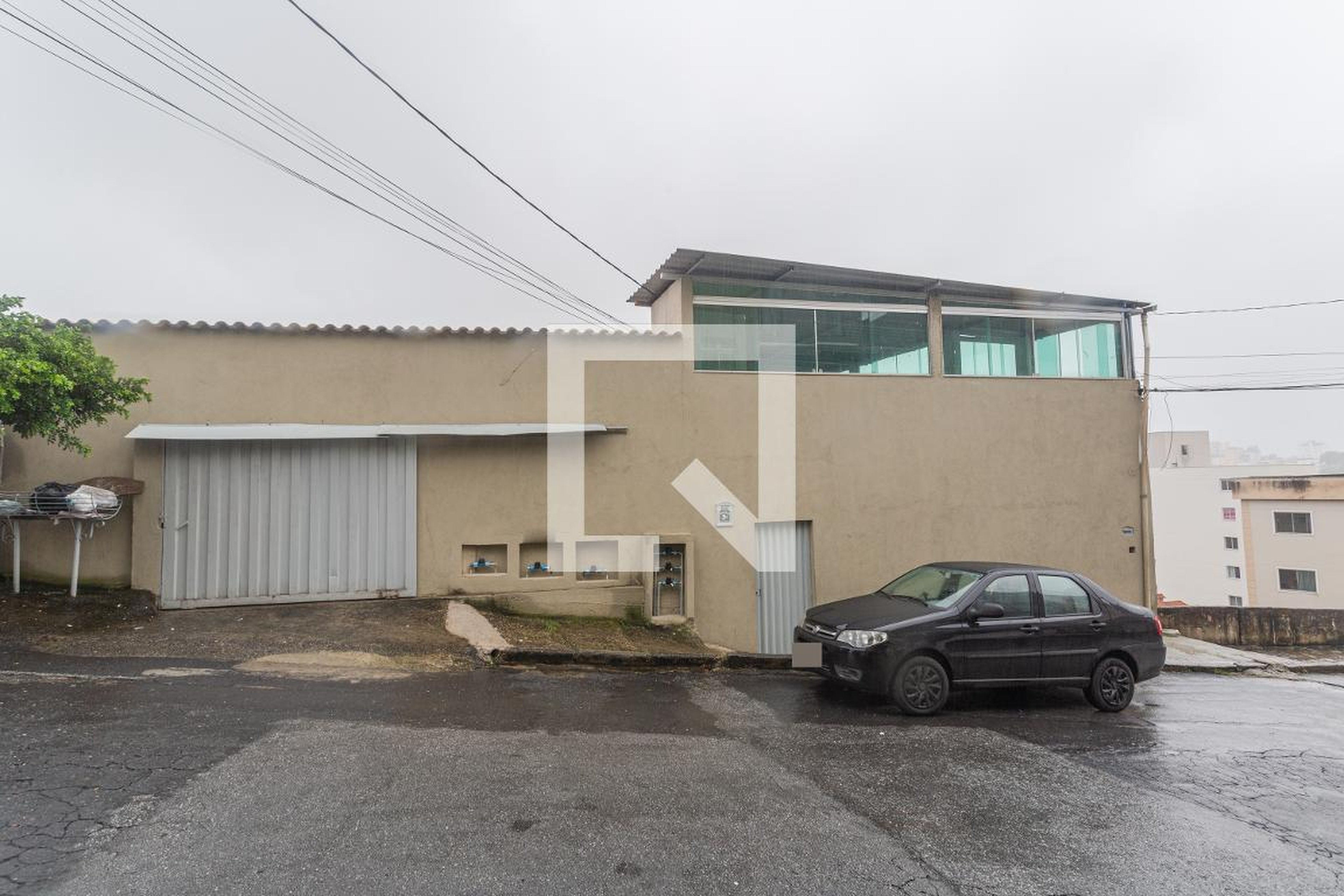 Fachada Condomínio em Rua Dom Pedrito, 523