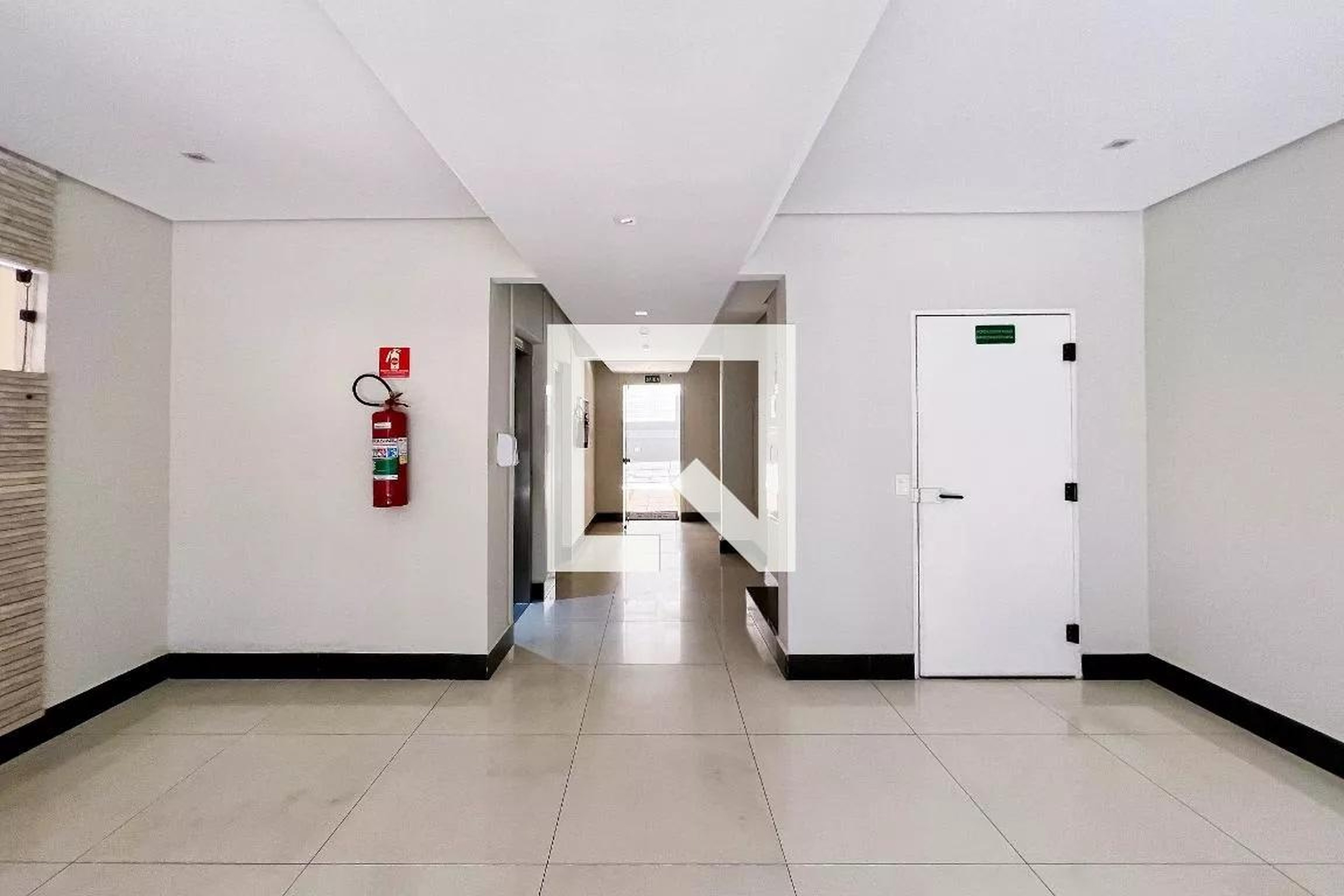 Hall social - Maison Karina