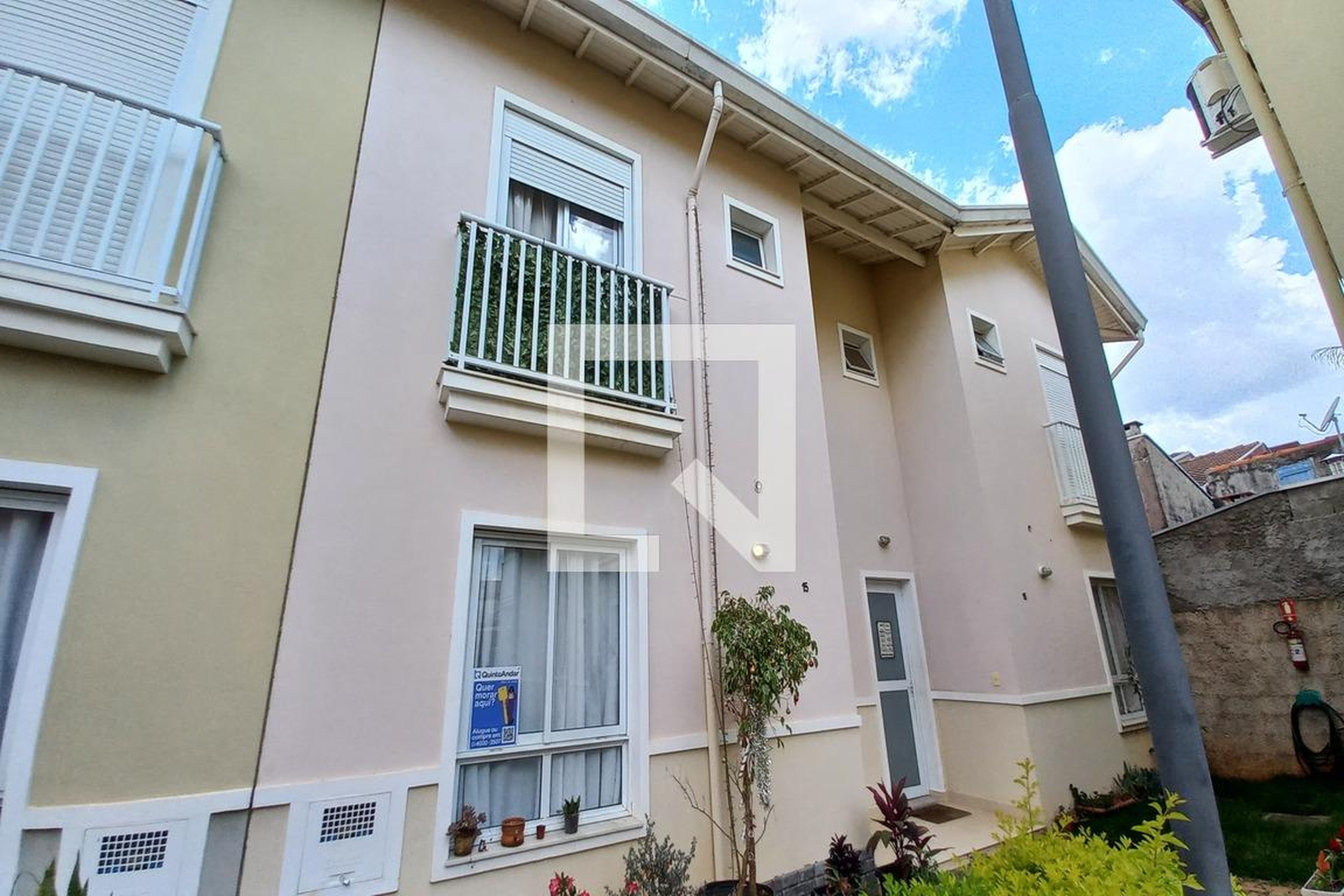 Fachada do Prédio Condomínio Vila Laranjeiras