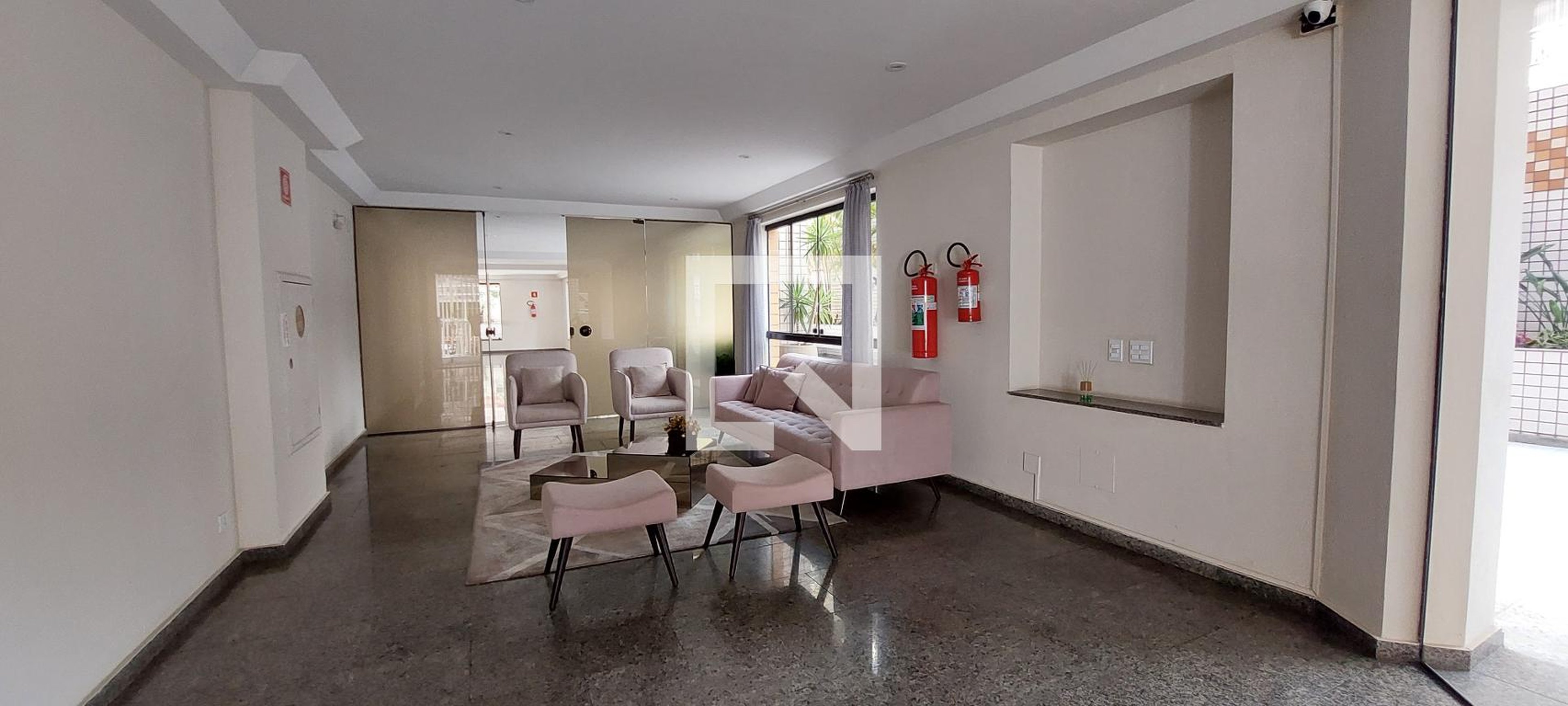 Hall de entrada - Residencial Jardim Das Pitangueiras