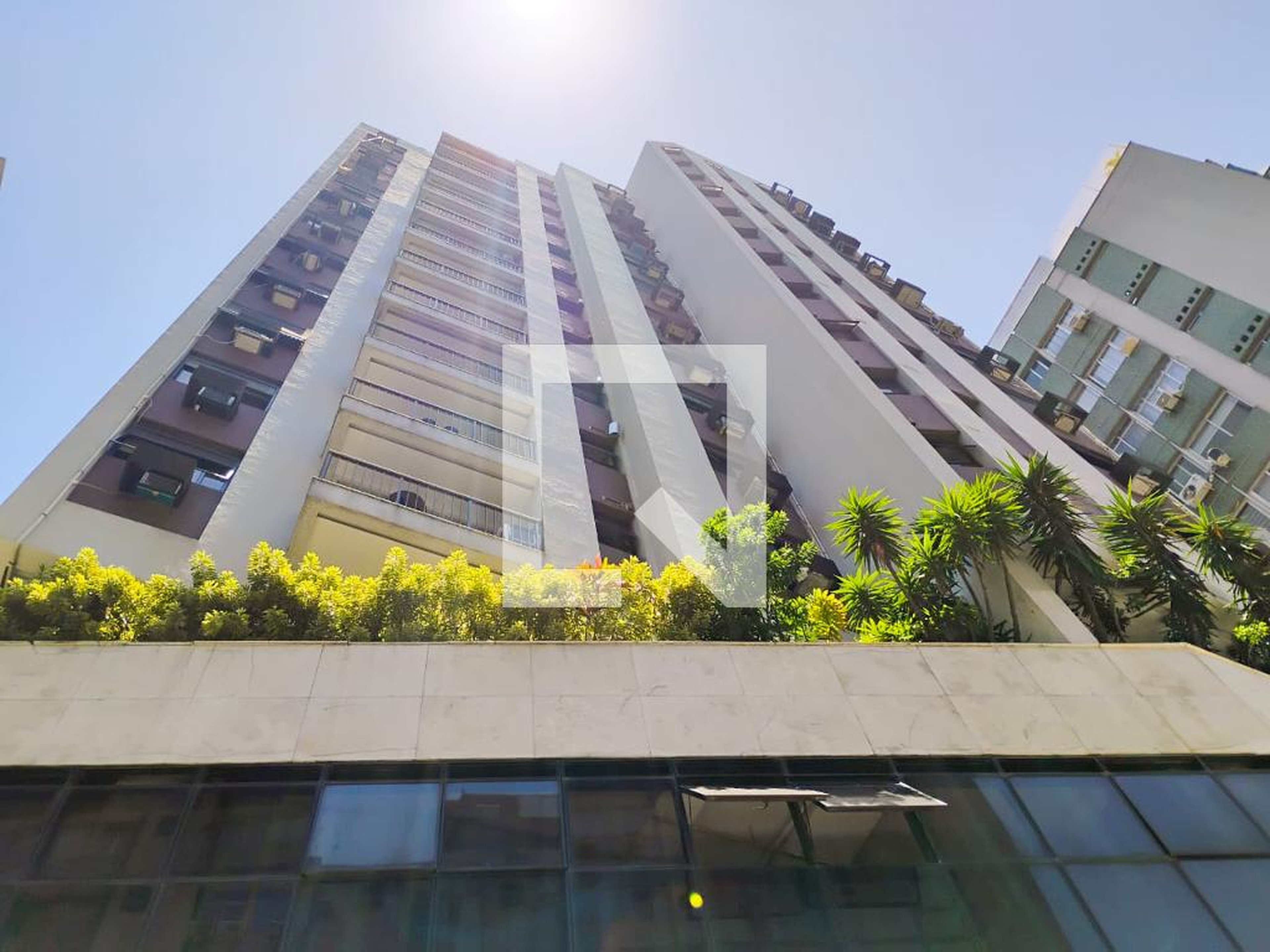 Fachada Condomínio Plaza Eliseis