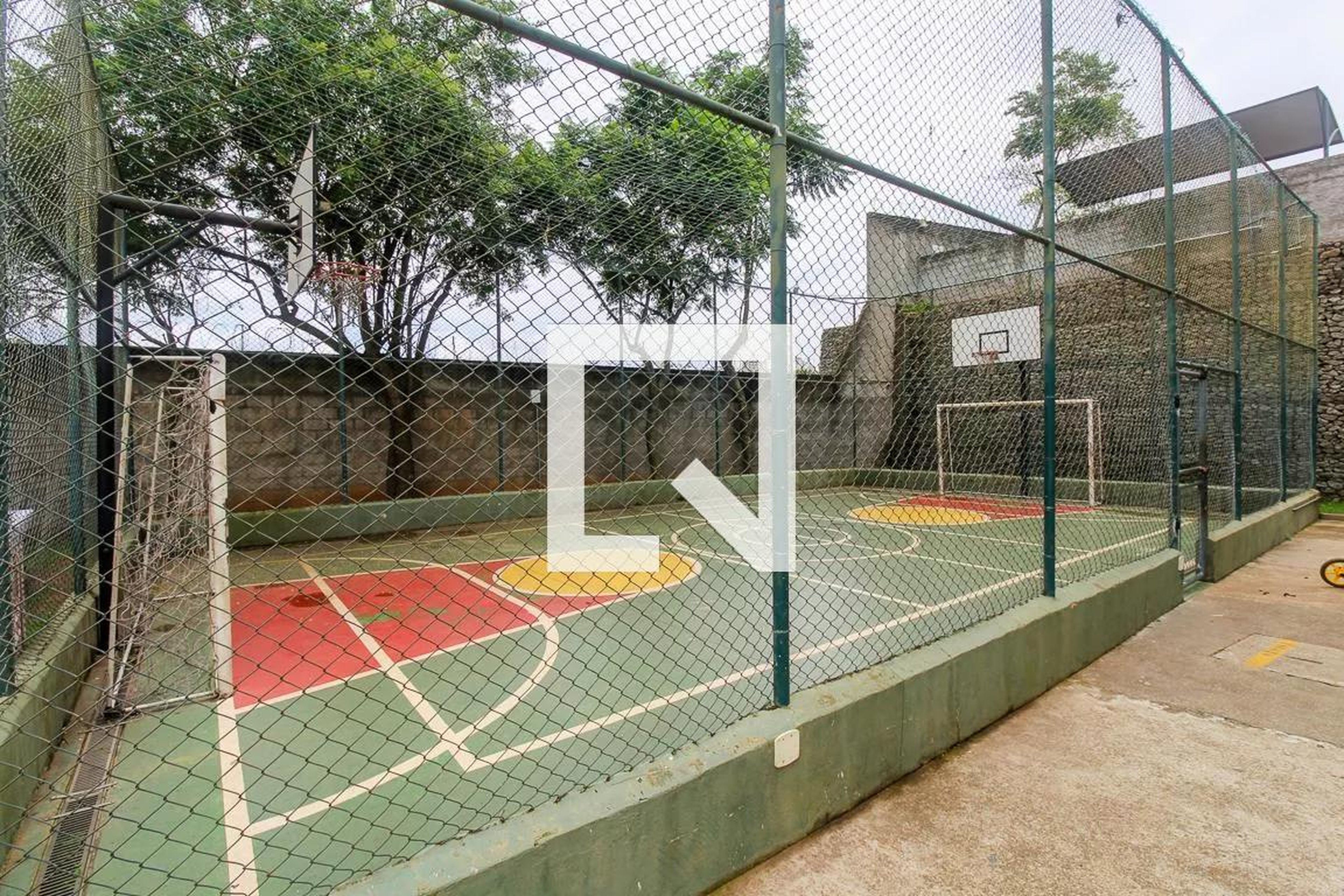 Quadra Esportiva - Morata dos Pássaros