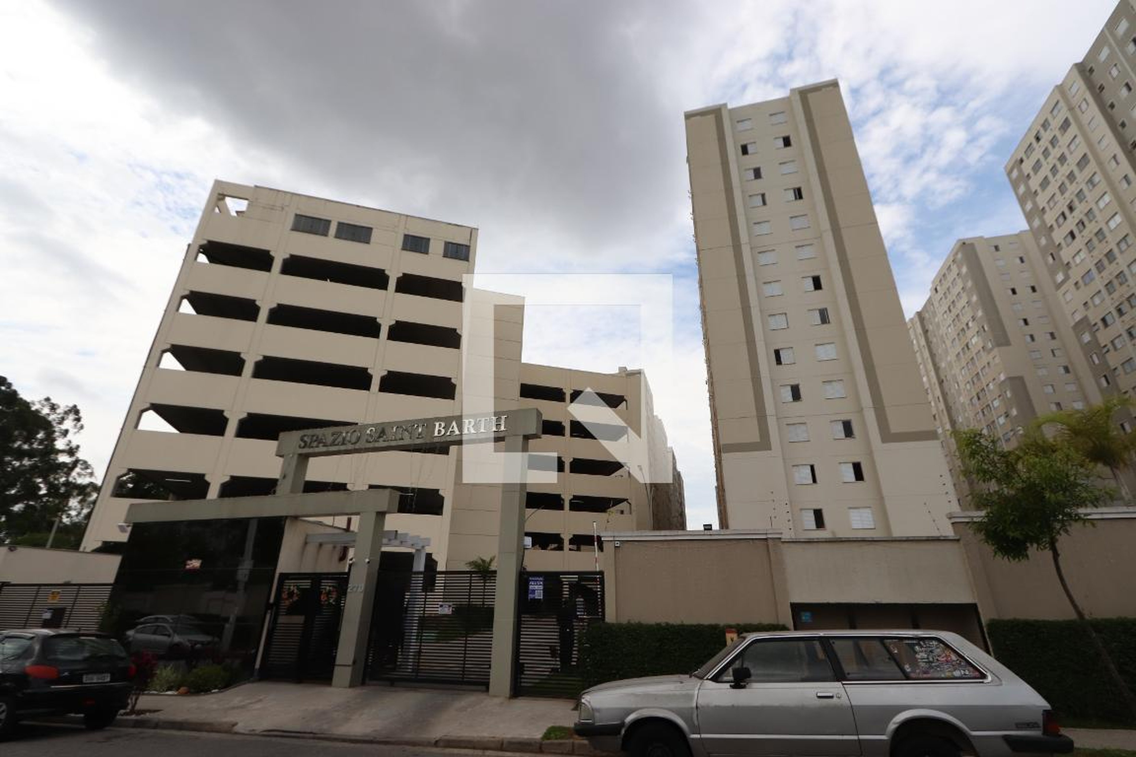 Fachada do Prédio Condomínio San Mateo