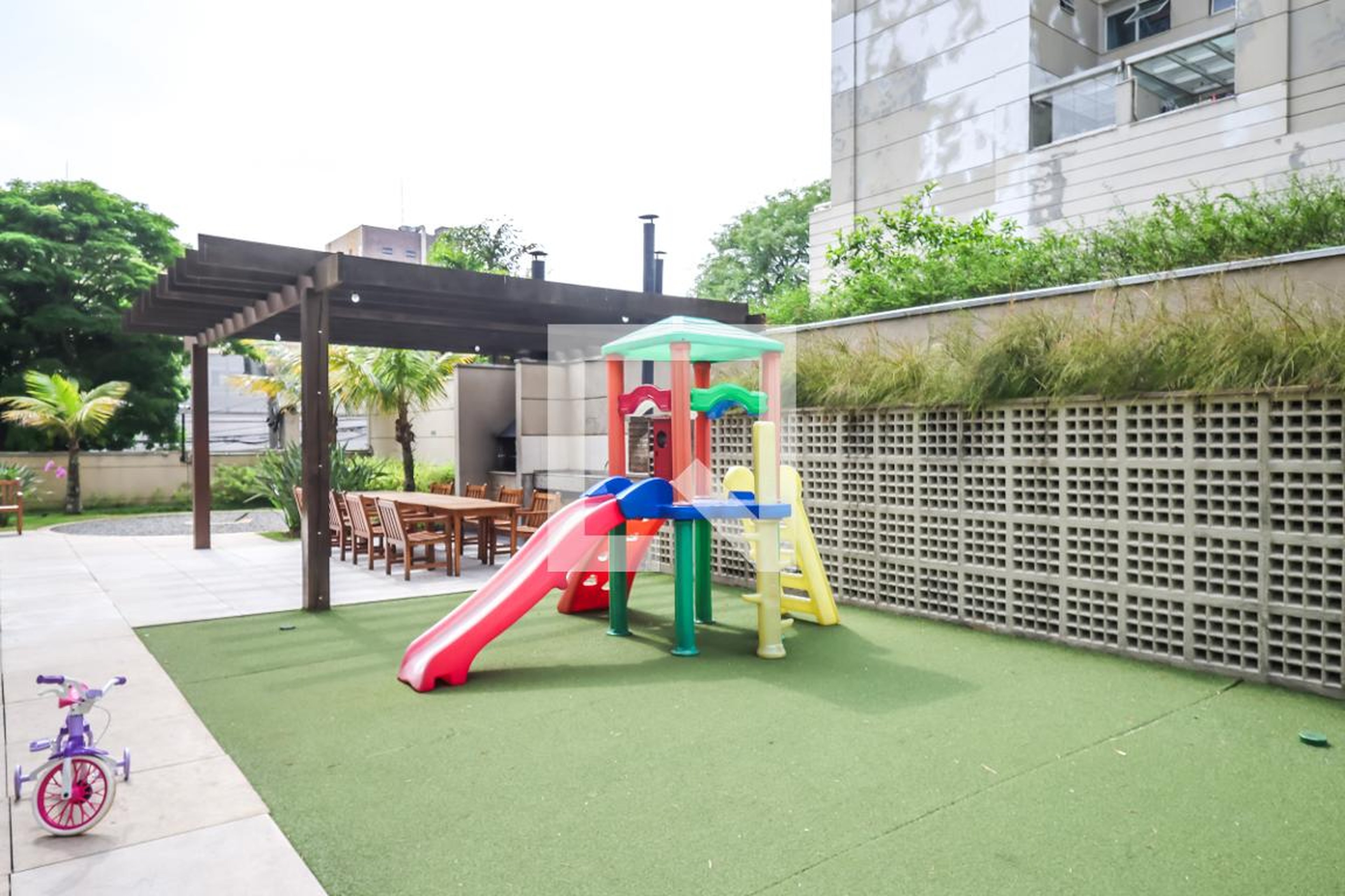 Playground - ominium Club East Side