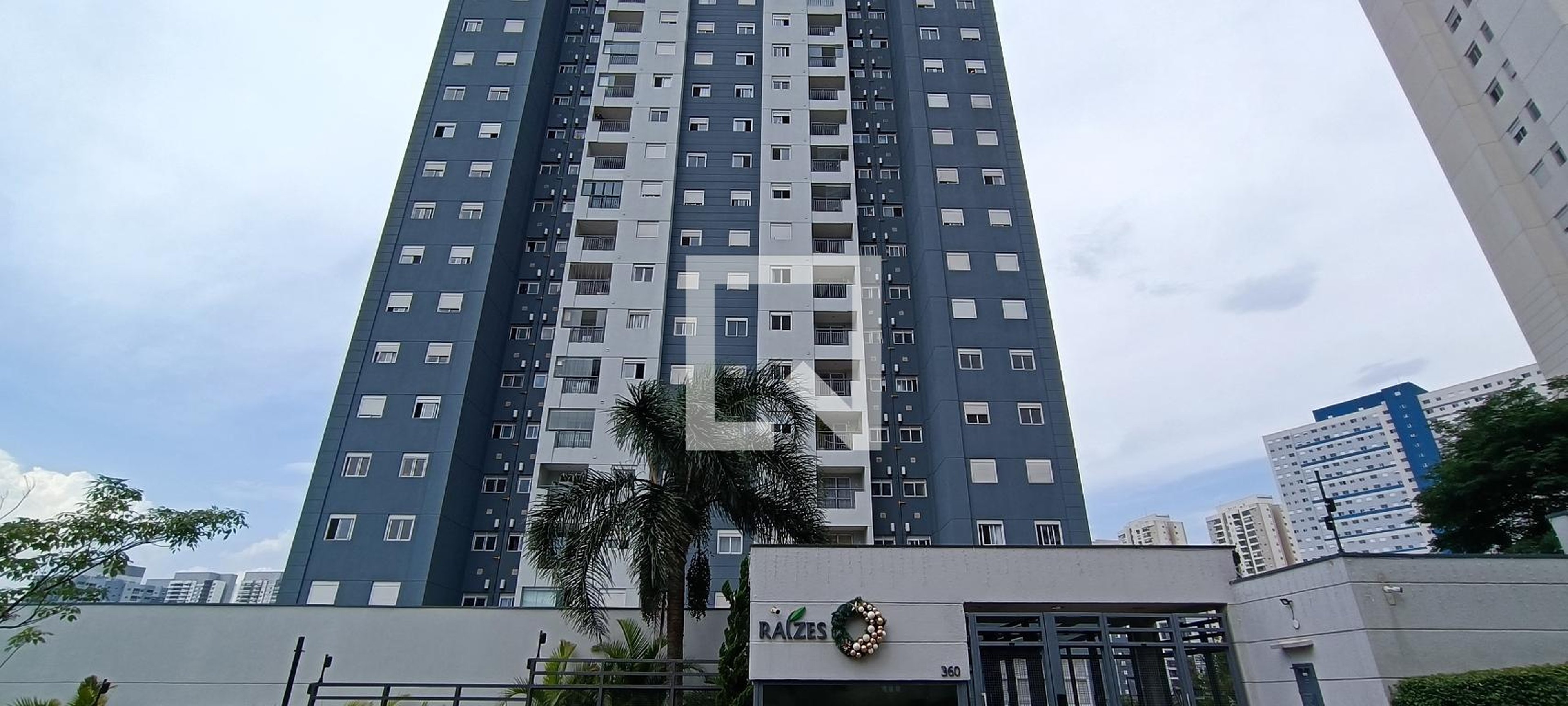 Fachada Condomínio em Rua Celso Ramos, 370