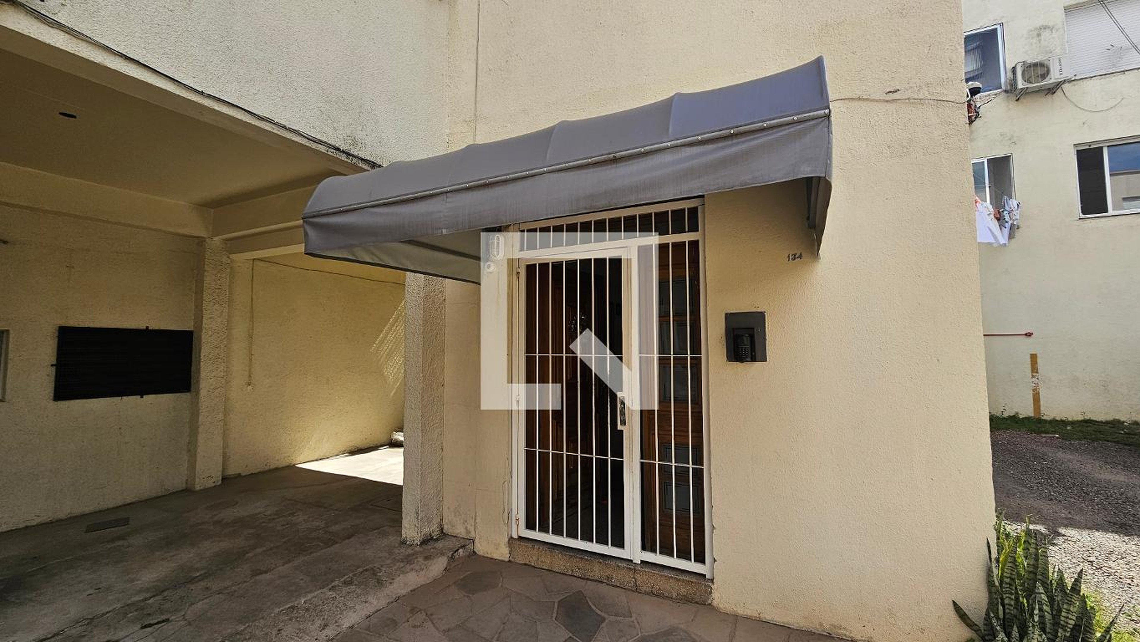 Entrada - Edificio Costa Rica