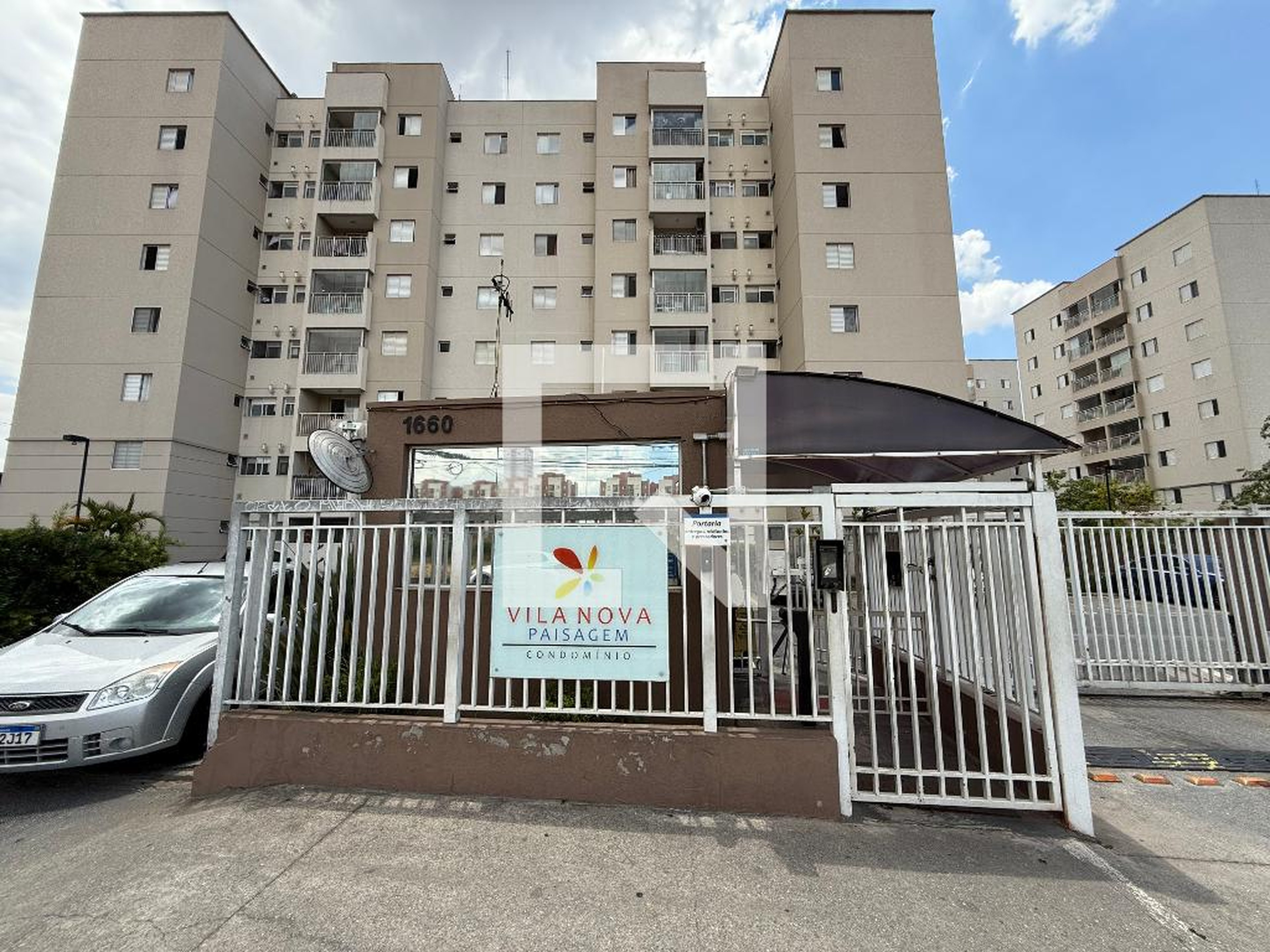 Fachada Condomínio em Avenida Armando Salles de Oliveira, 1660