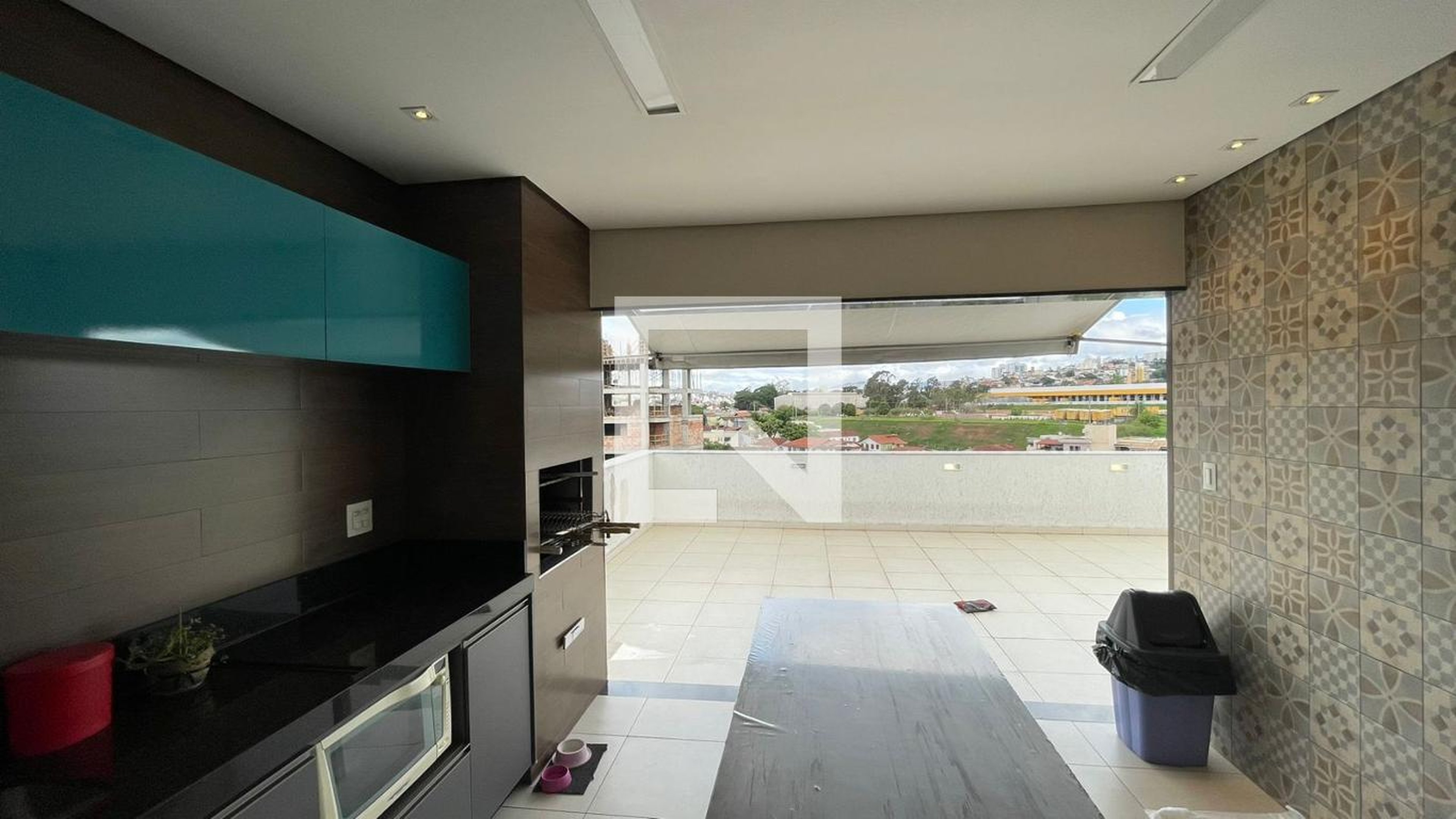 Churrasqueira Condomínio em Rua Bento Mendes Castanheira, 168