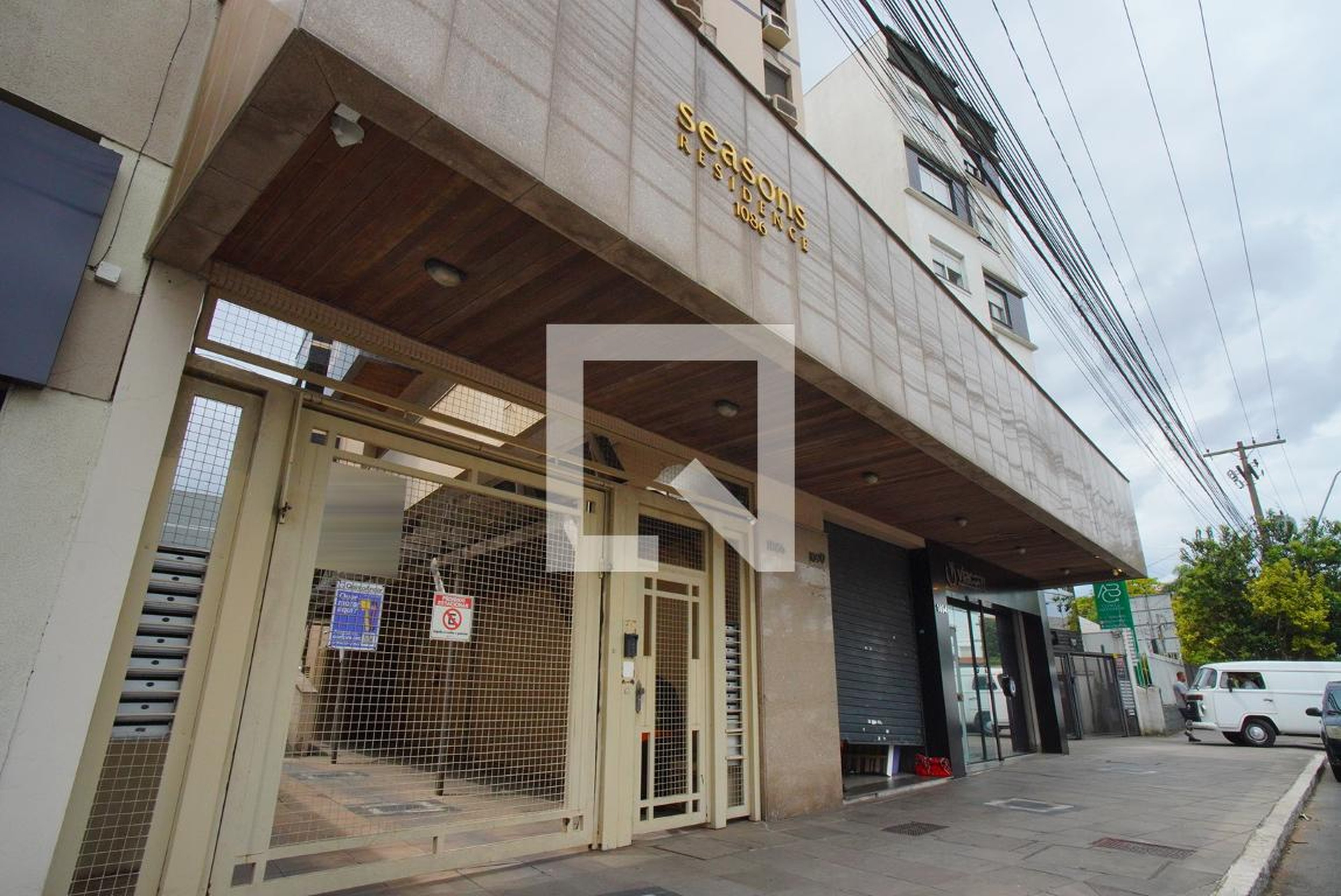 Fachada Condomínio Seasons Residence