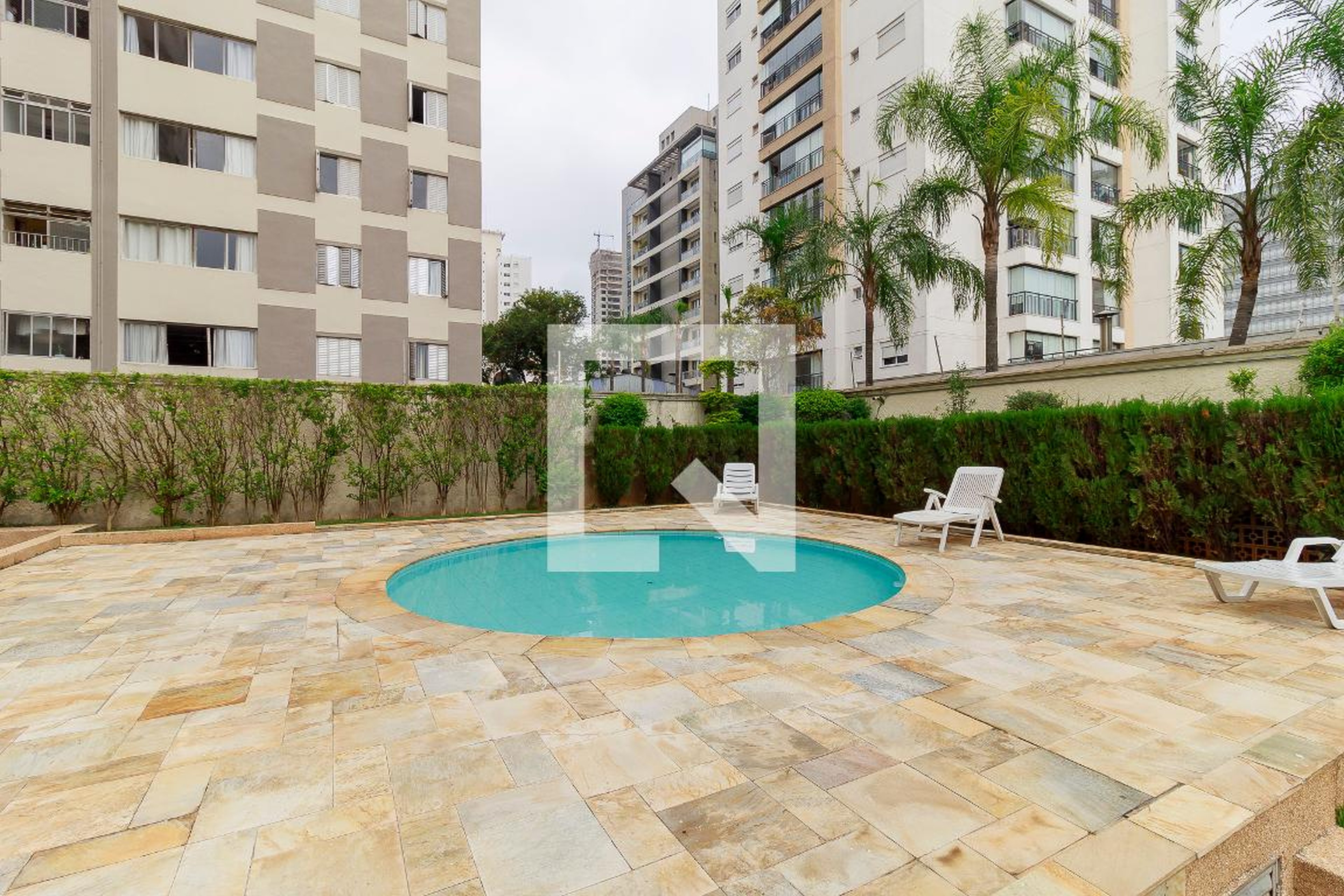 Piscina - Edifico Casa Imperial