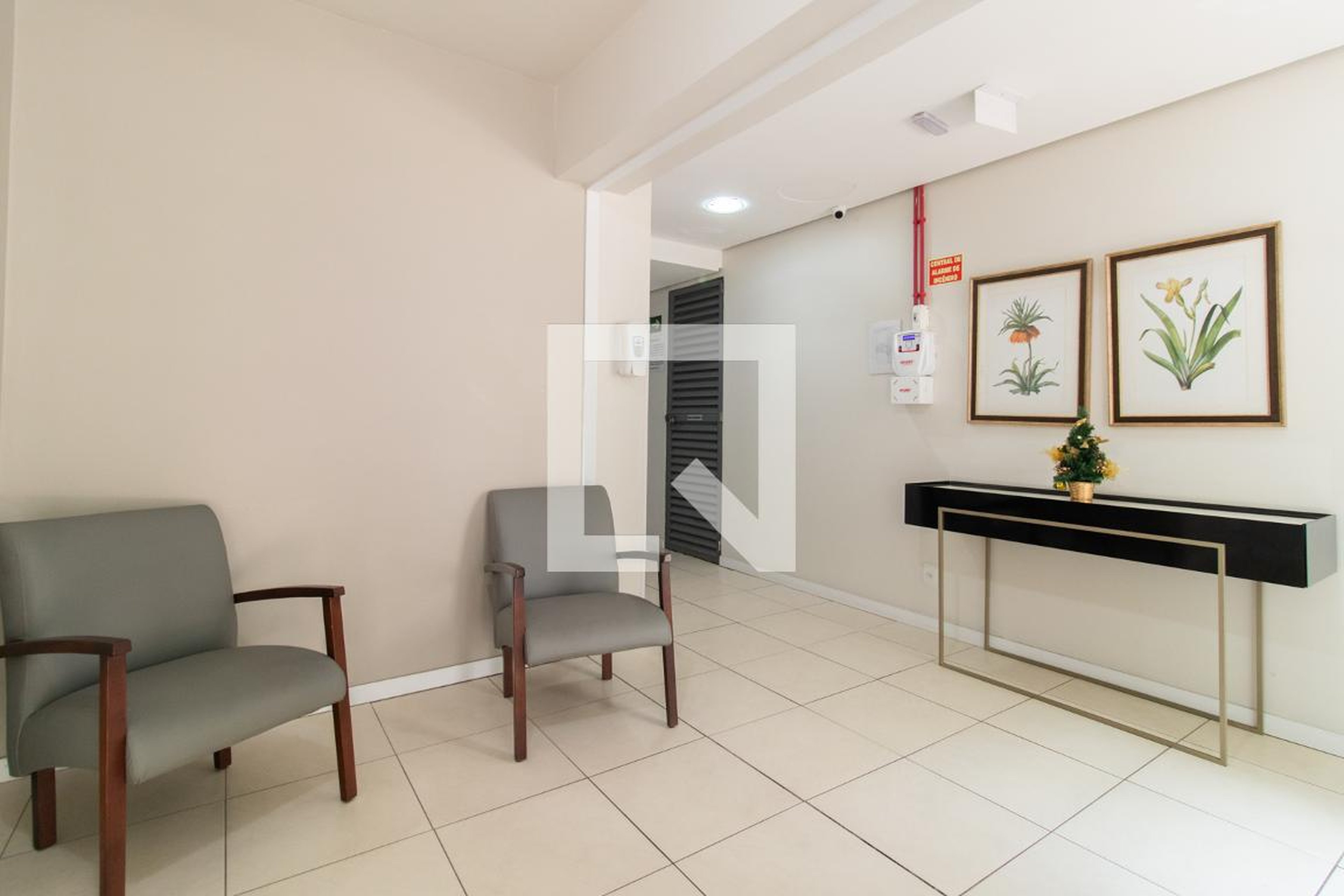 Hall - Urbano Menino Deus