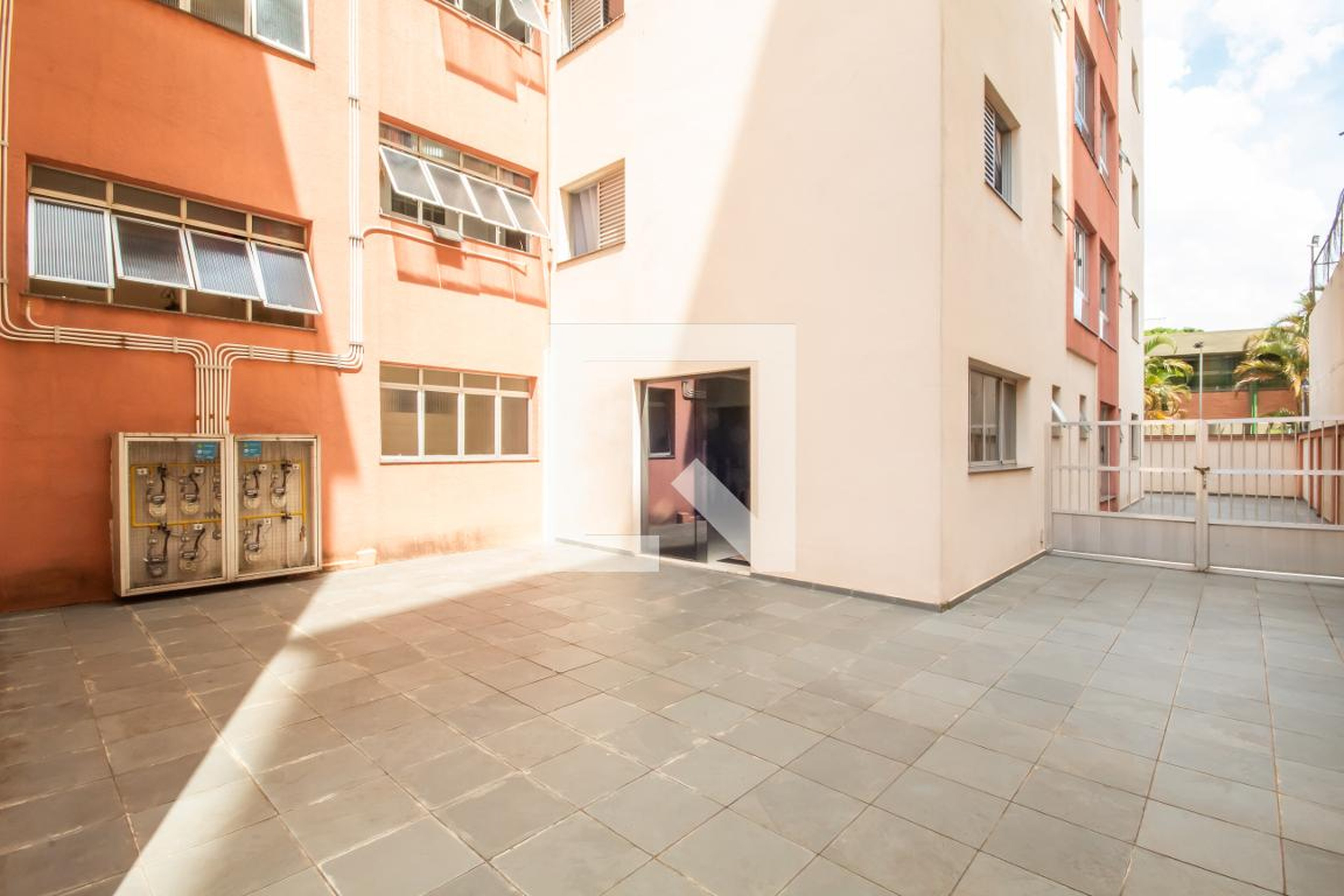 Área comum - Manuel da Silva Bica